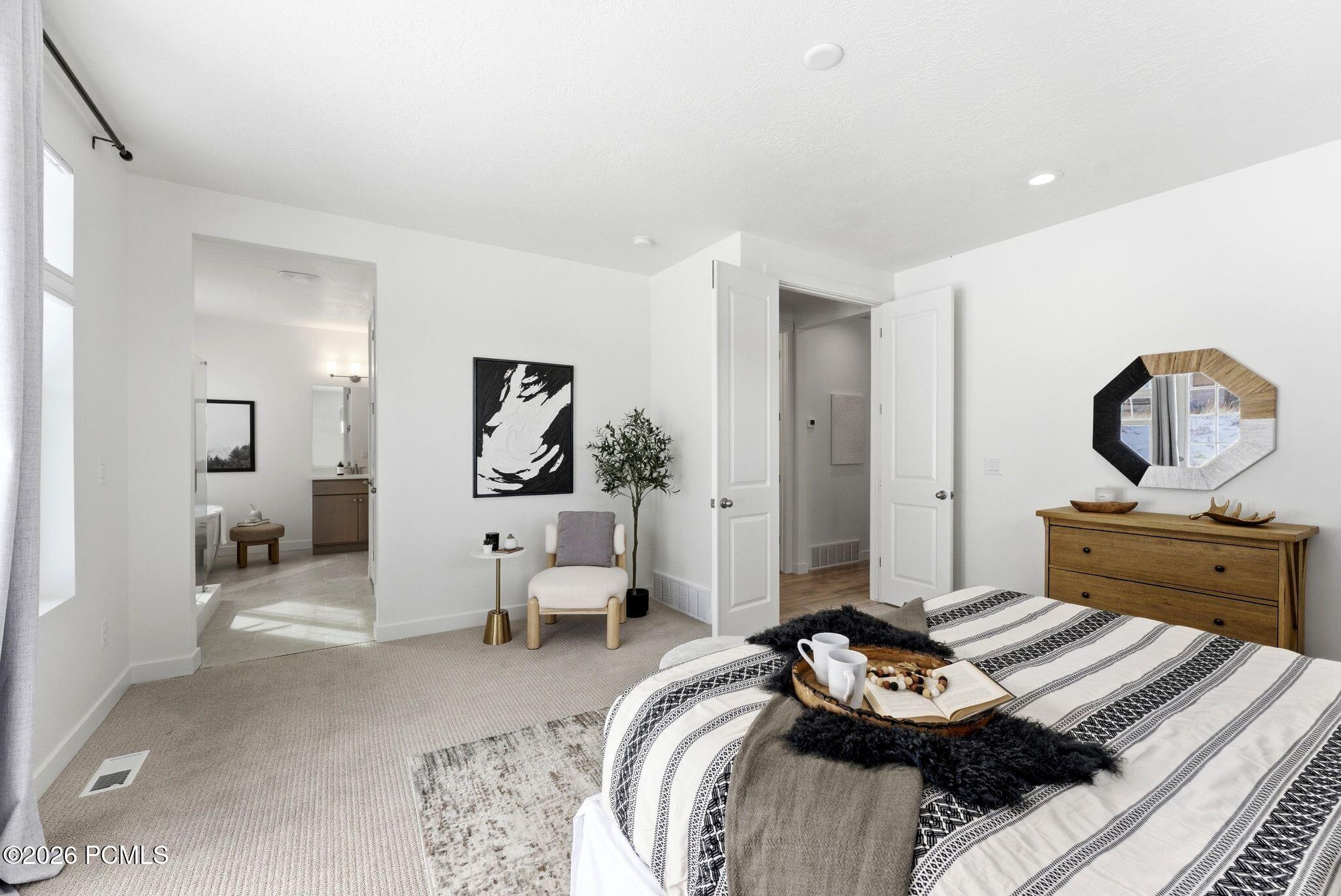 6097 N Brookline Road