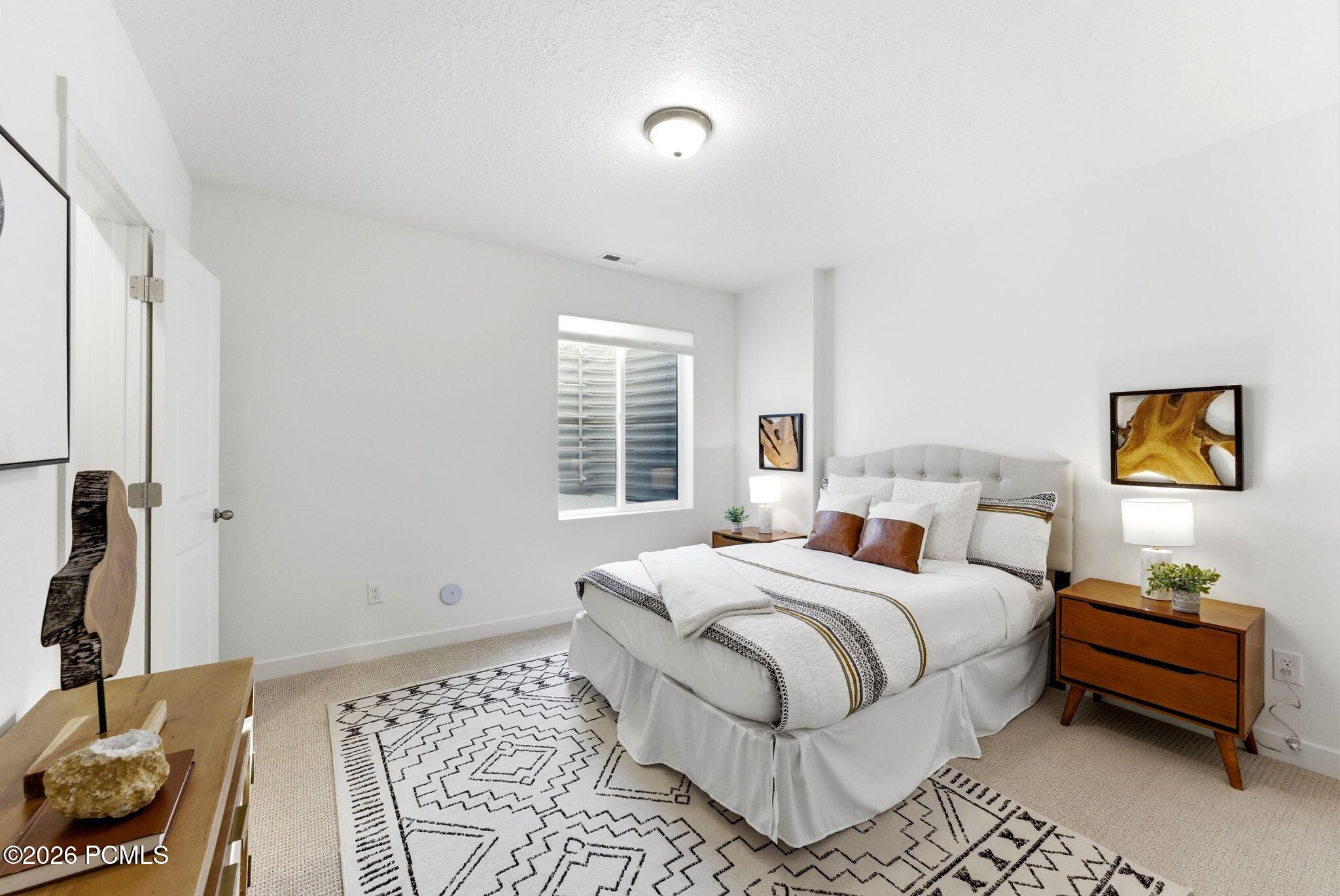 6097 N Brookline Road