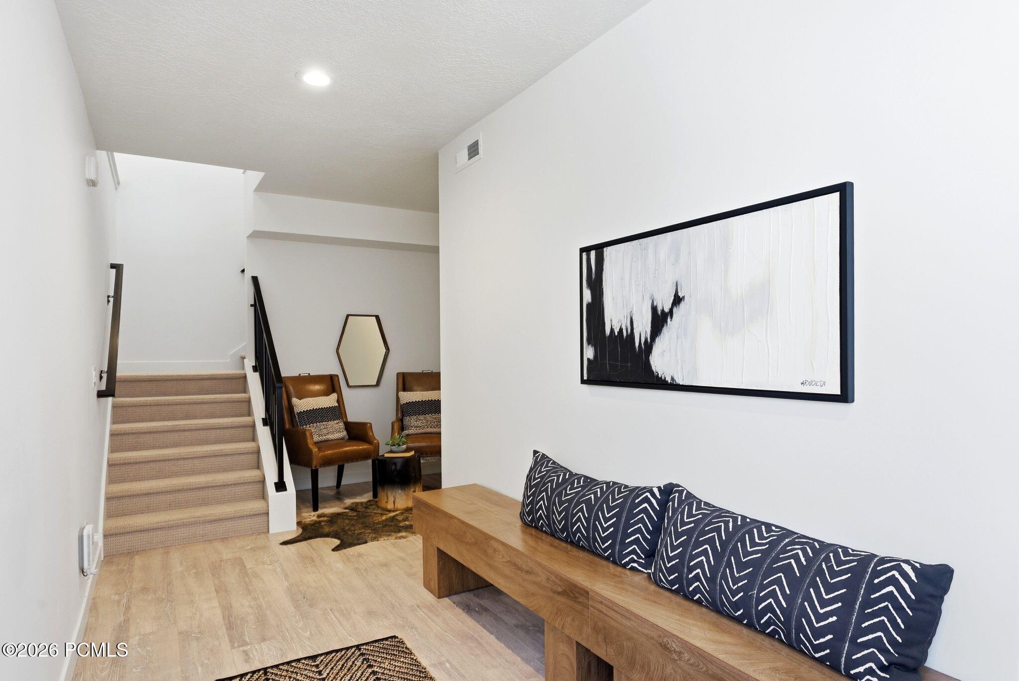 6097 N Brookline Road