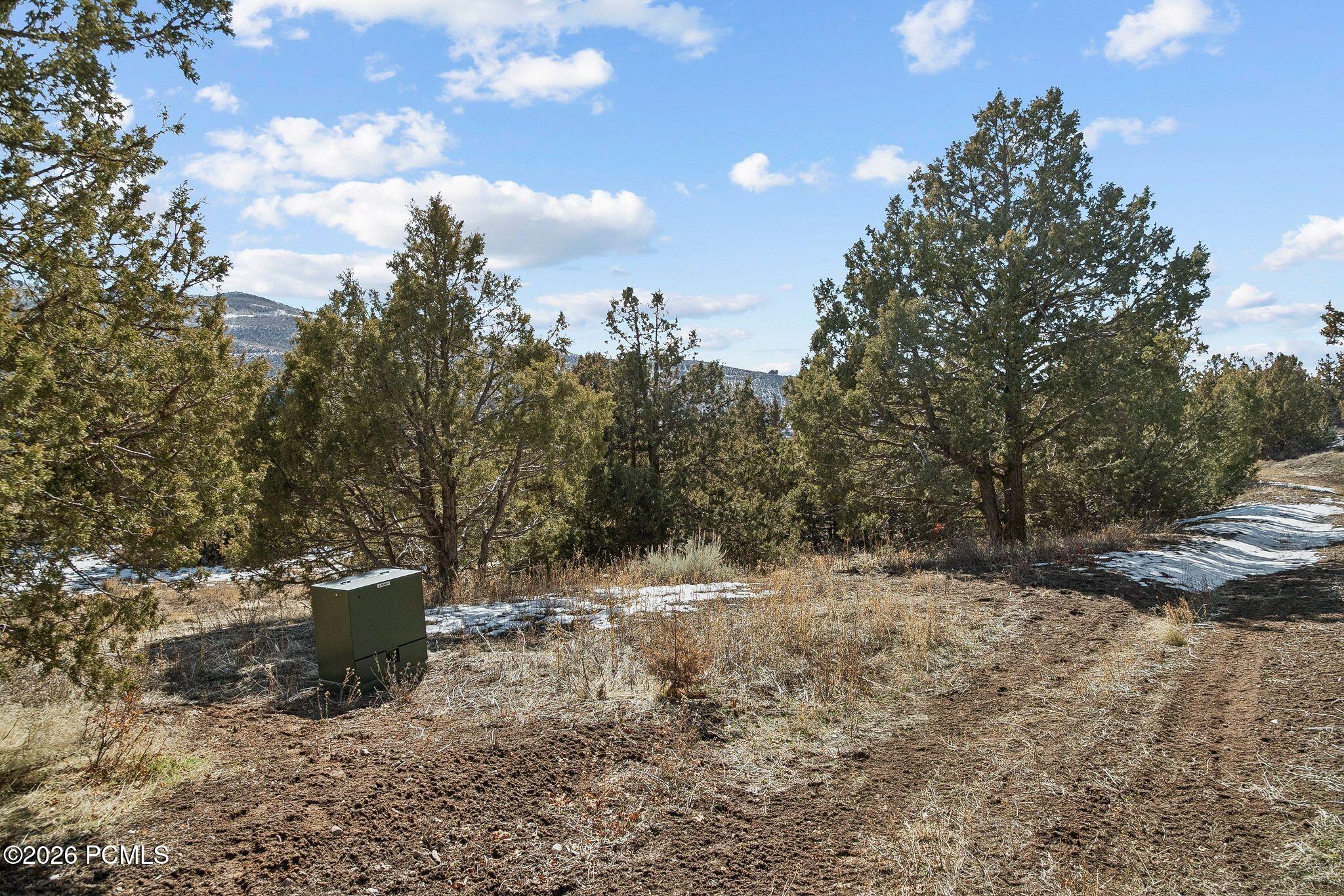 8665 E Lake Creek Road