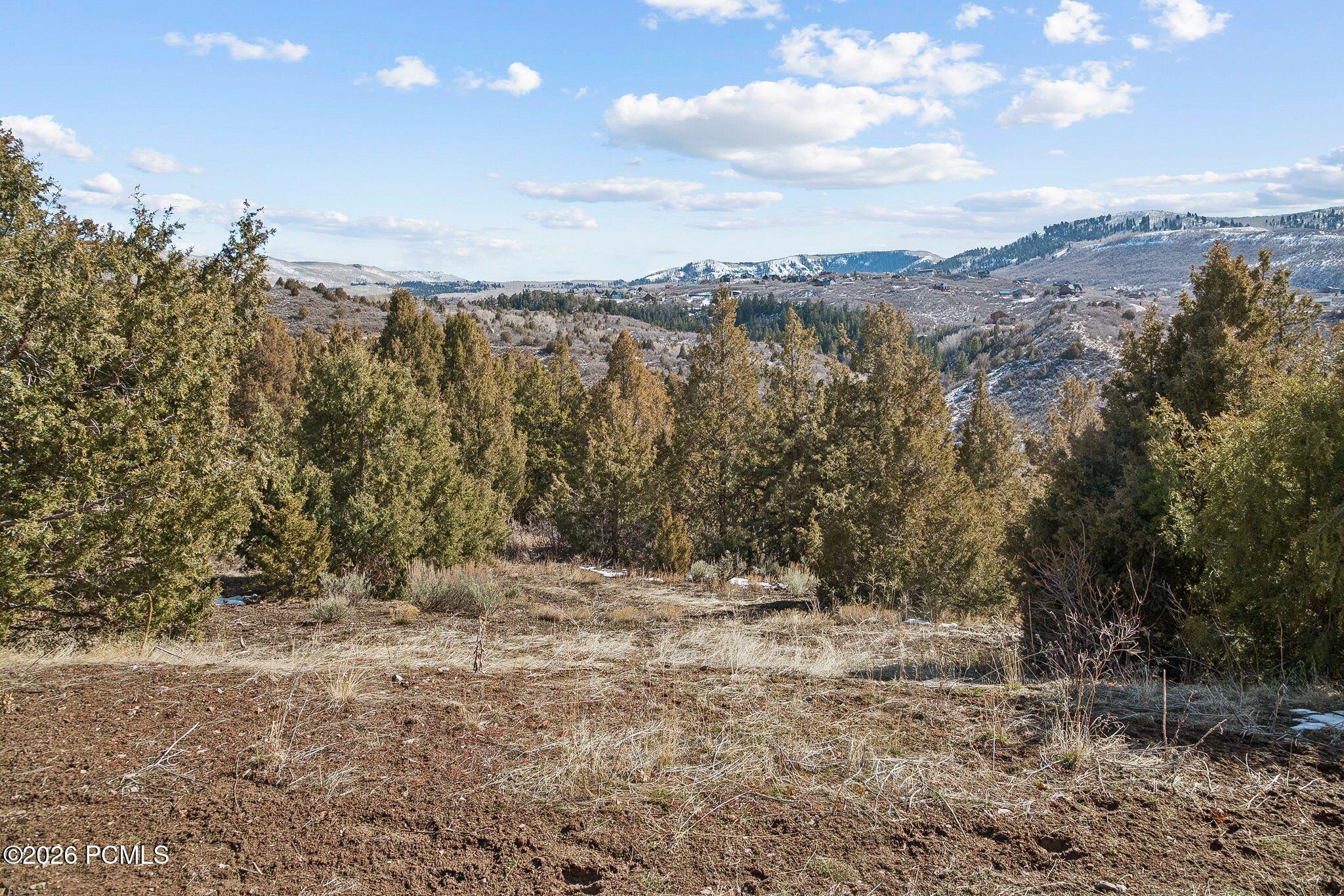 8665 E Lake Creek Road