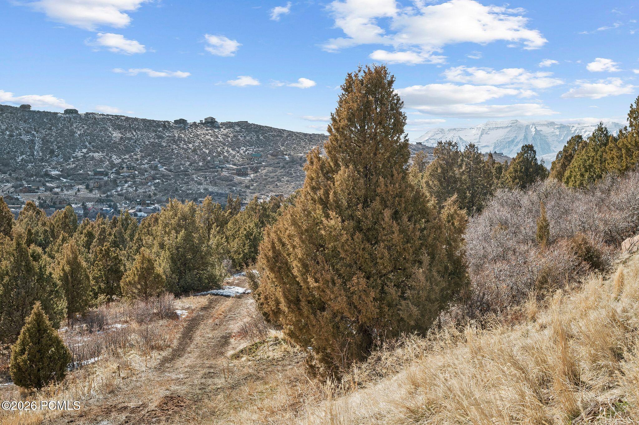 8665 E Lake Creek Road