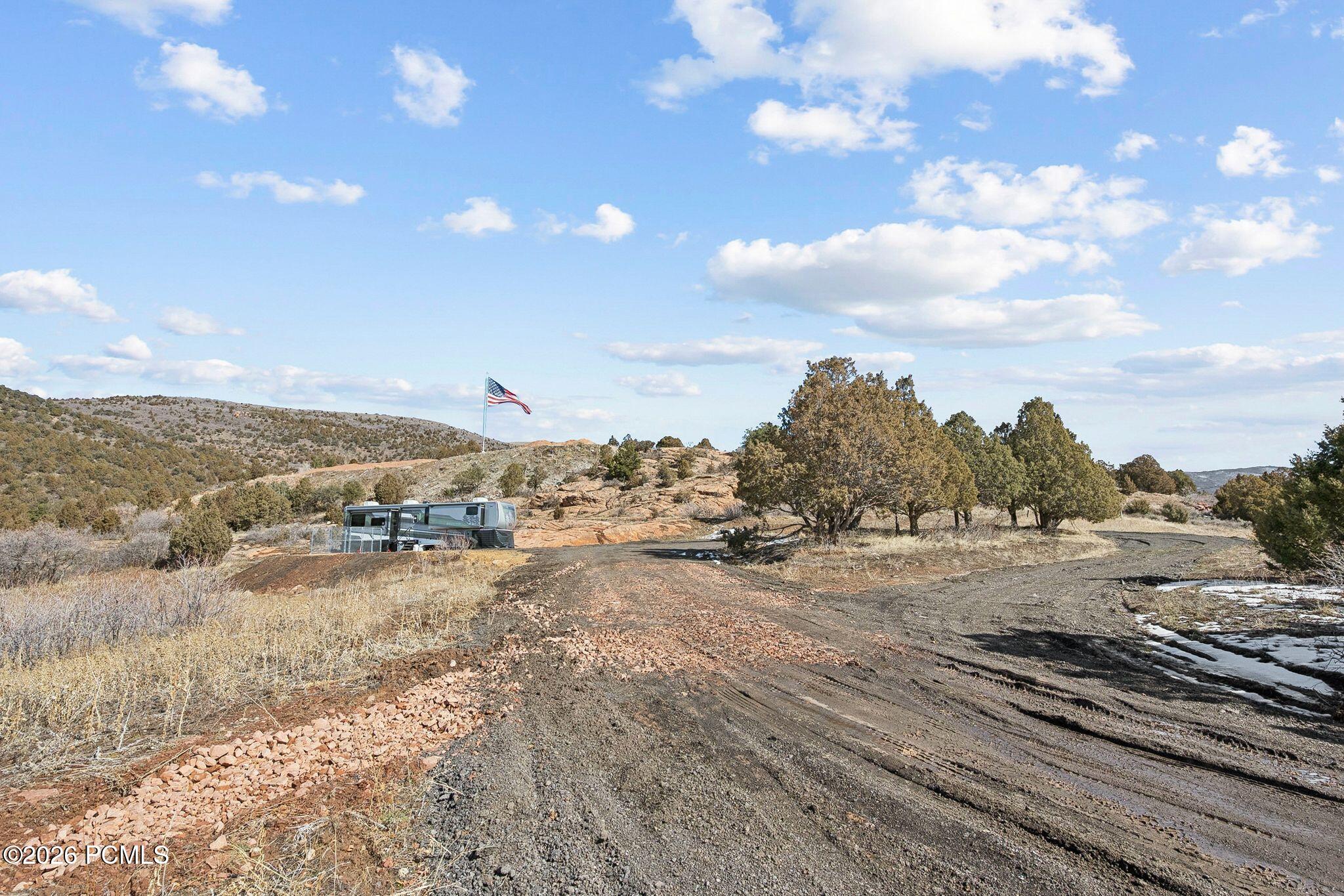 8665 E Lake Creek Road