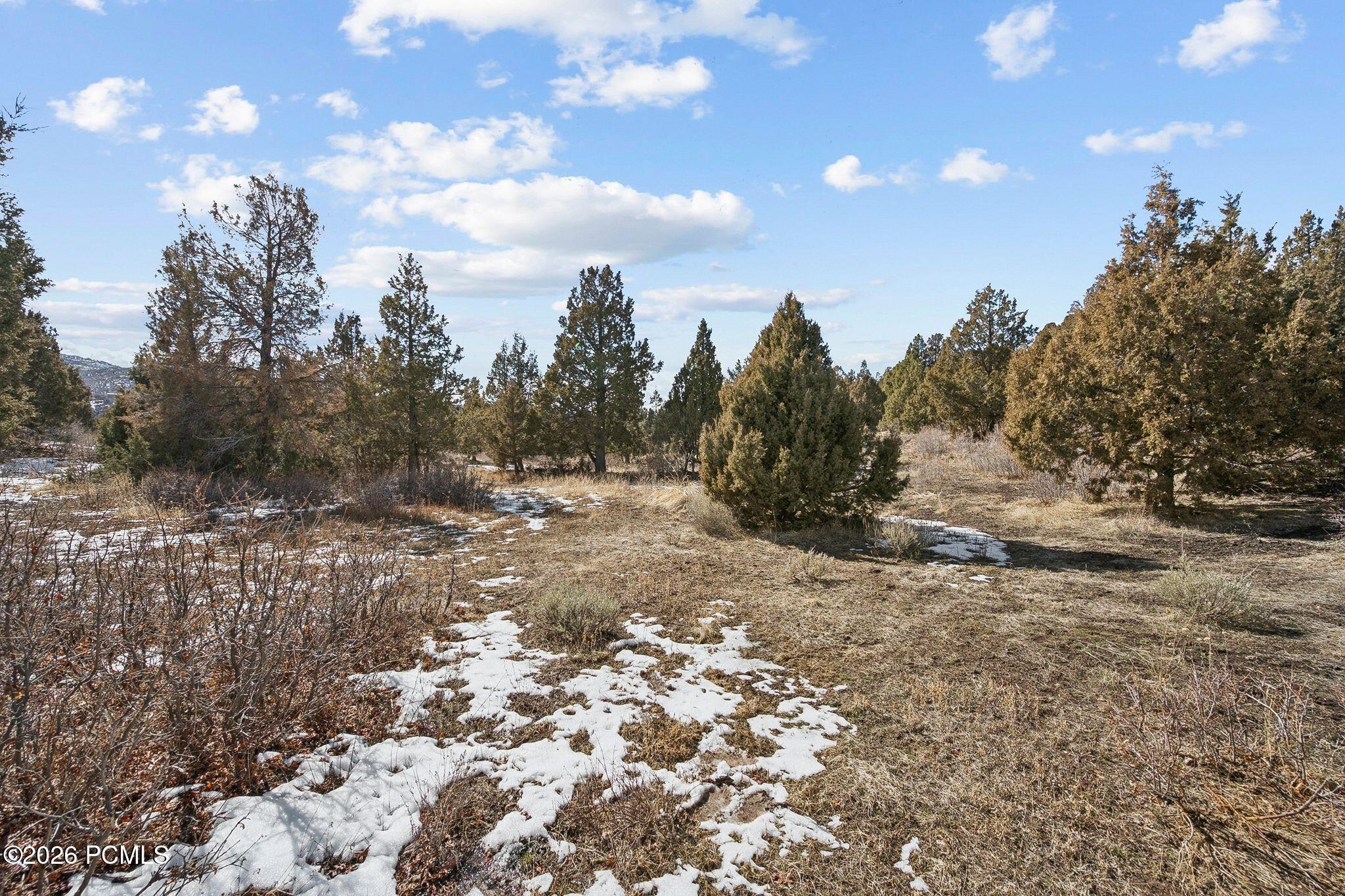 8665 E Lake Creek Road