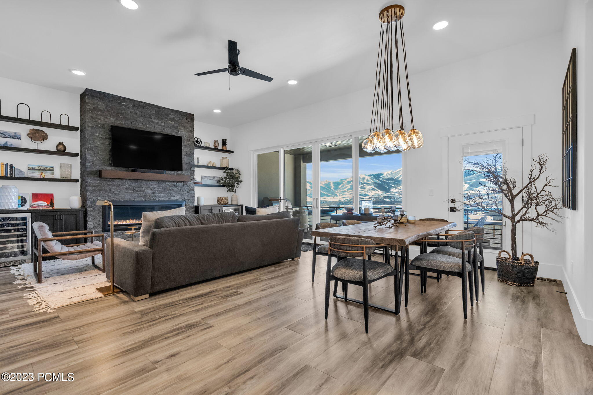 11493 N Upside Drive