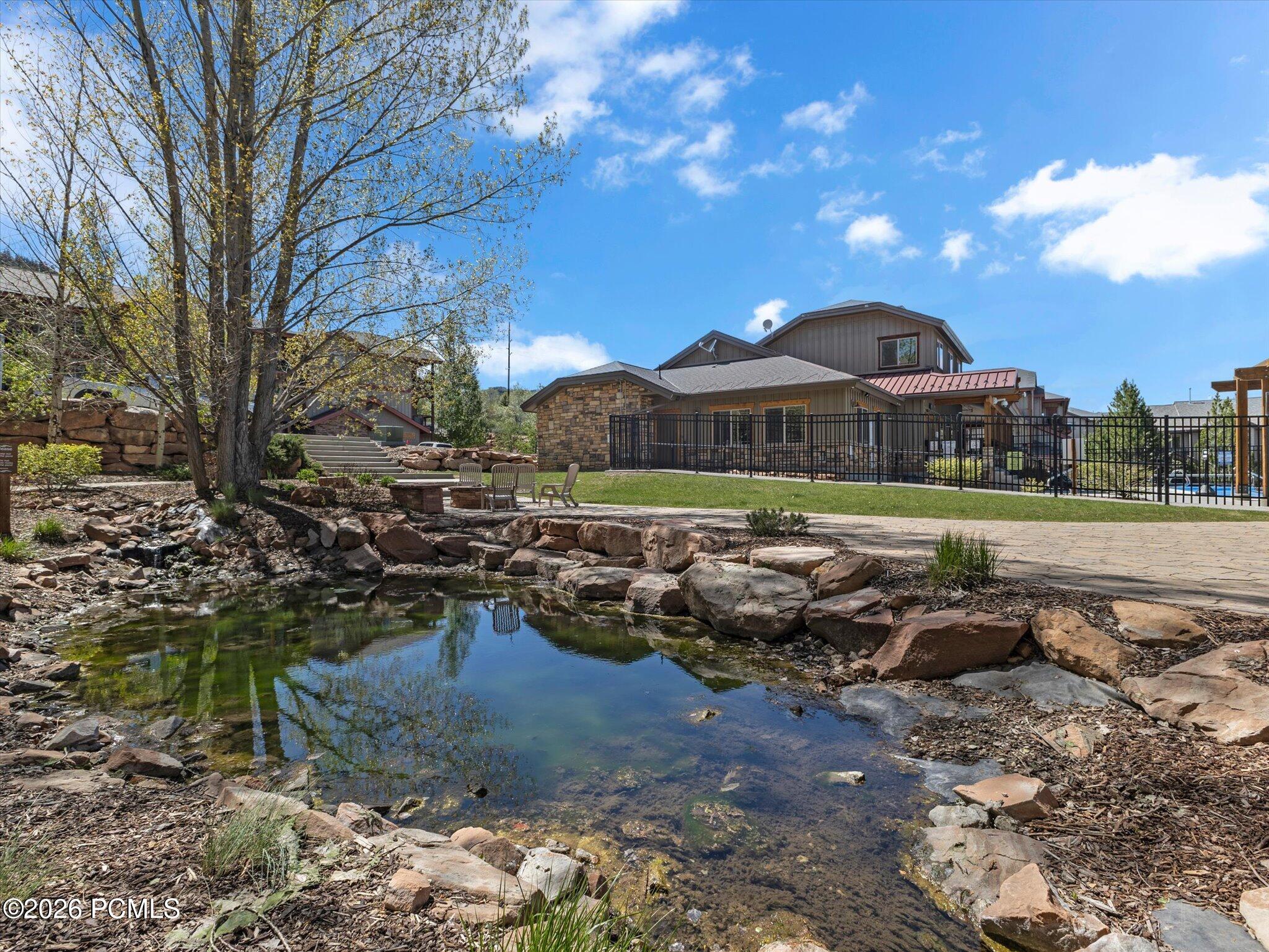 5569 Oslo Lane 3204