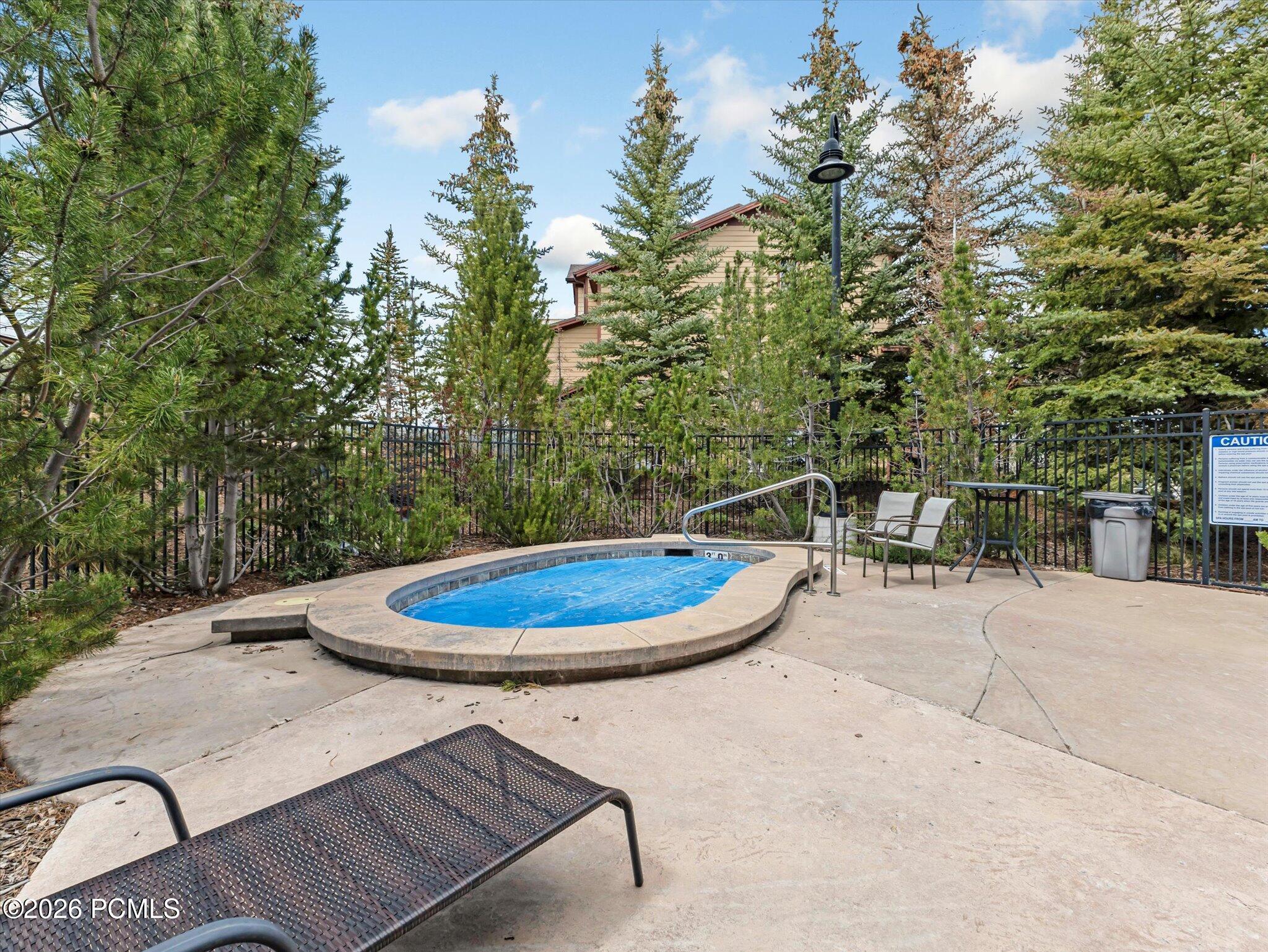 5569 Oslo Lane 3204