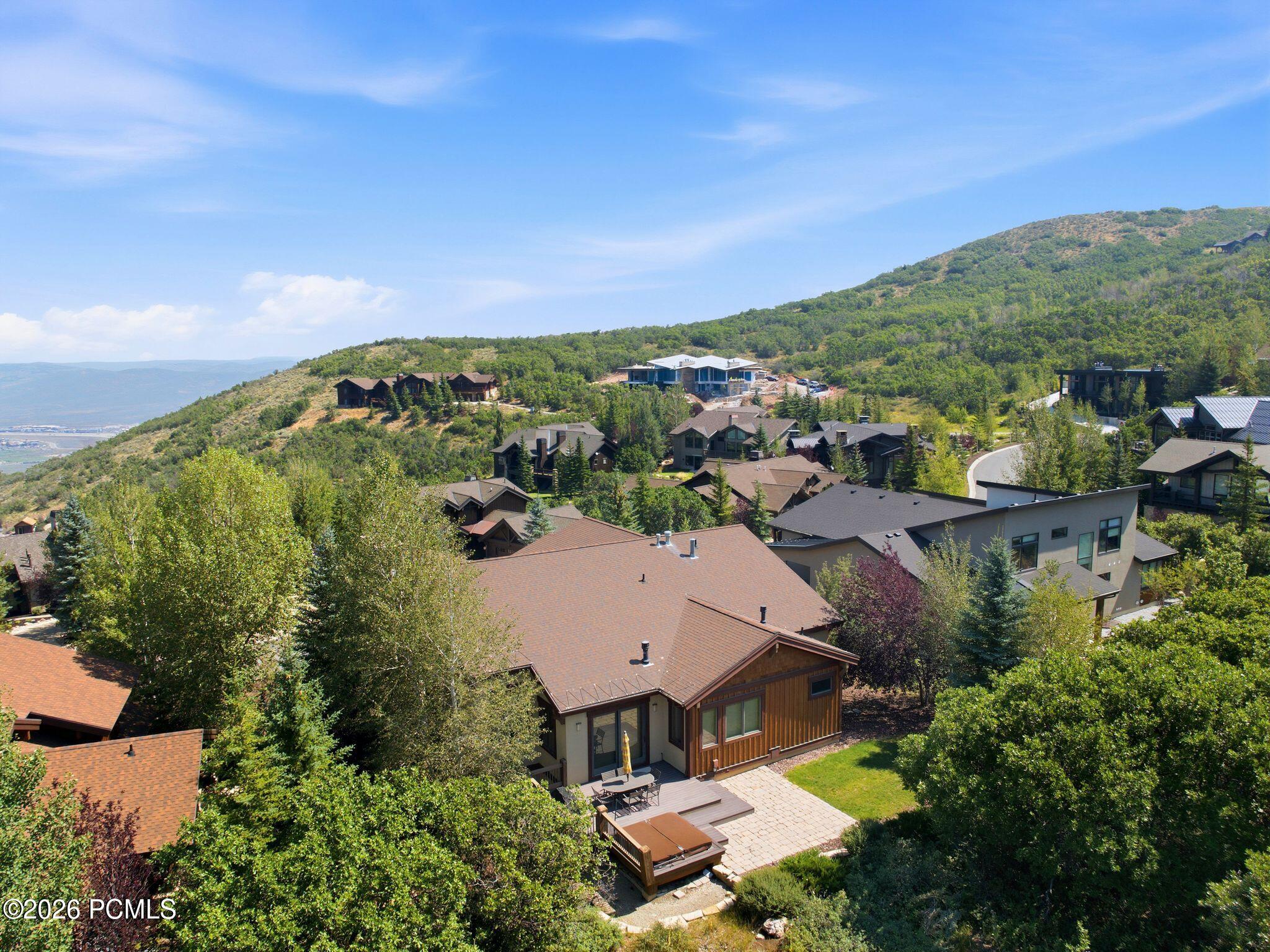 35 Hidden Oaks Lane