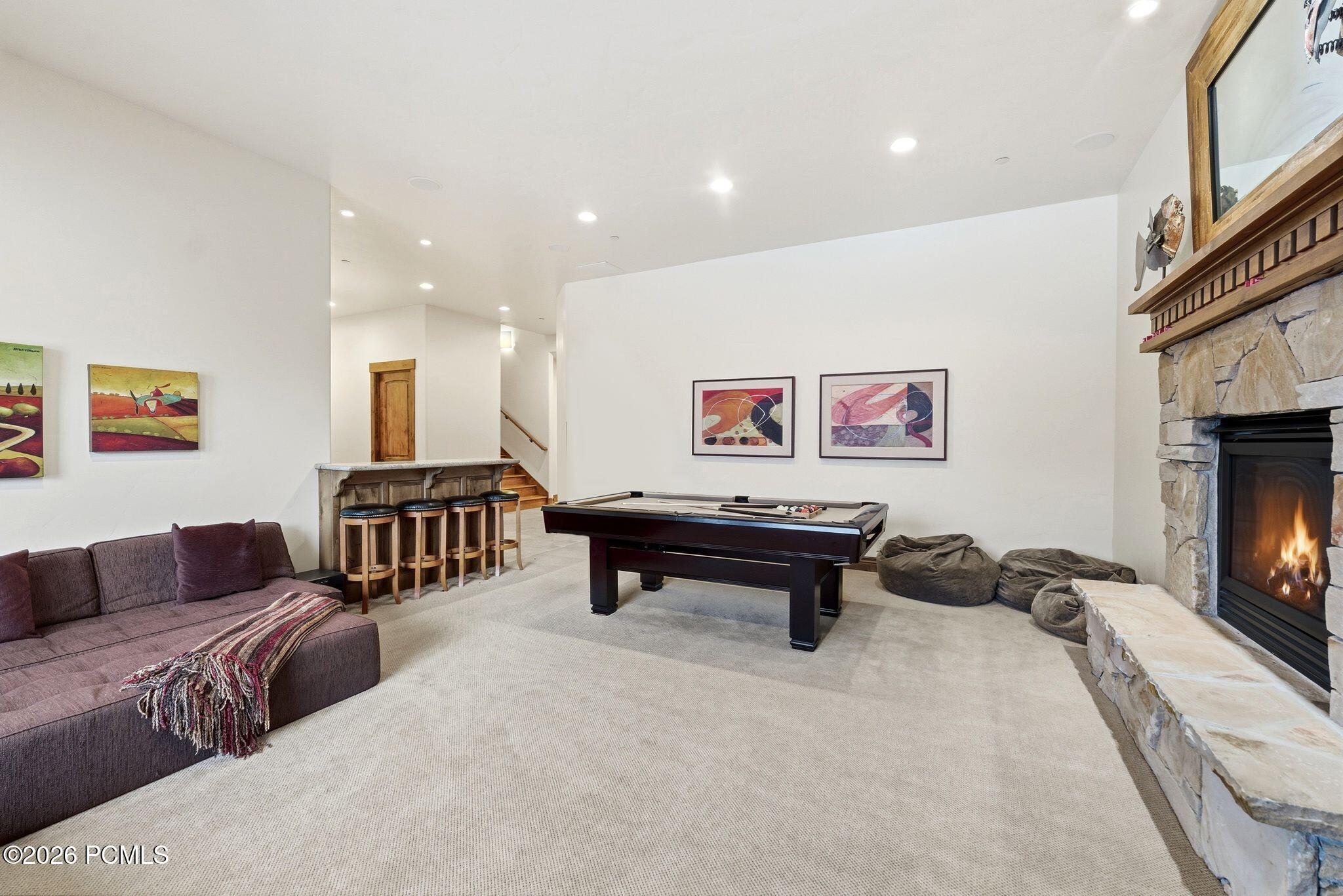 35 Hidden Oaks Lane