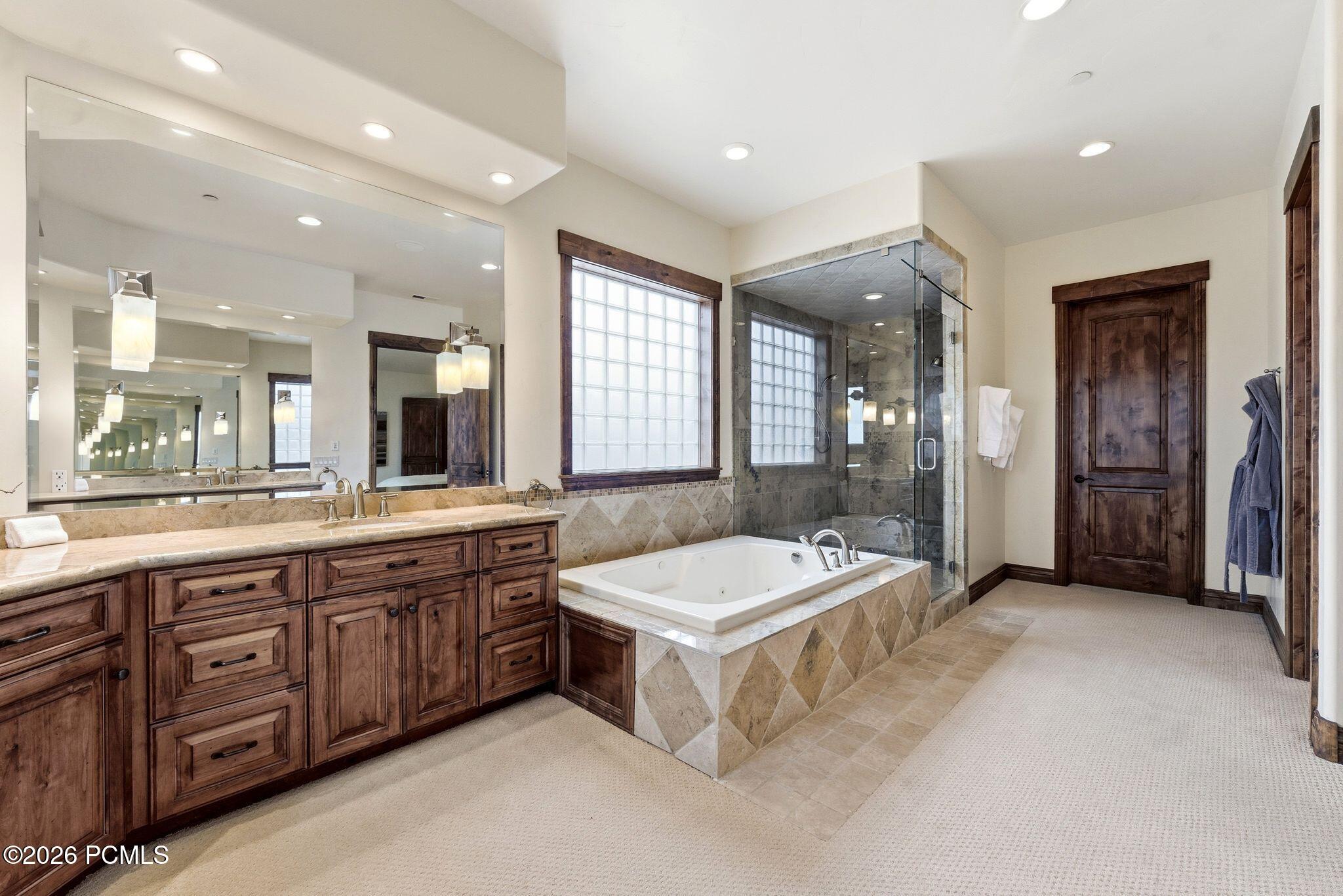35 Hidden Oaks Lane