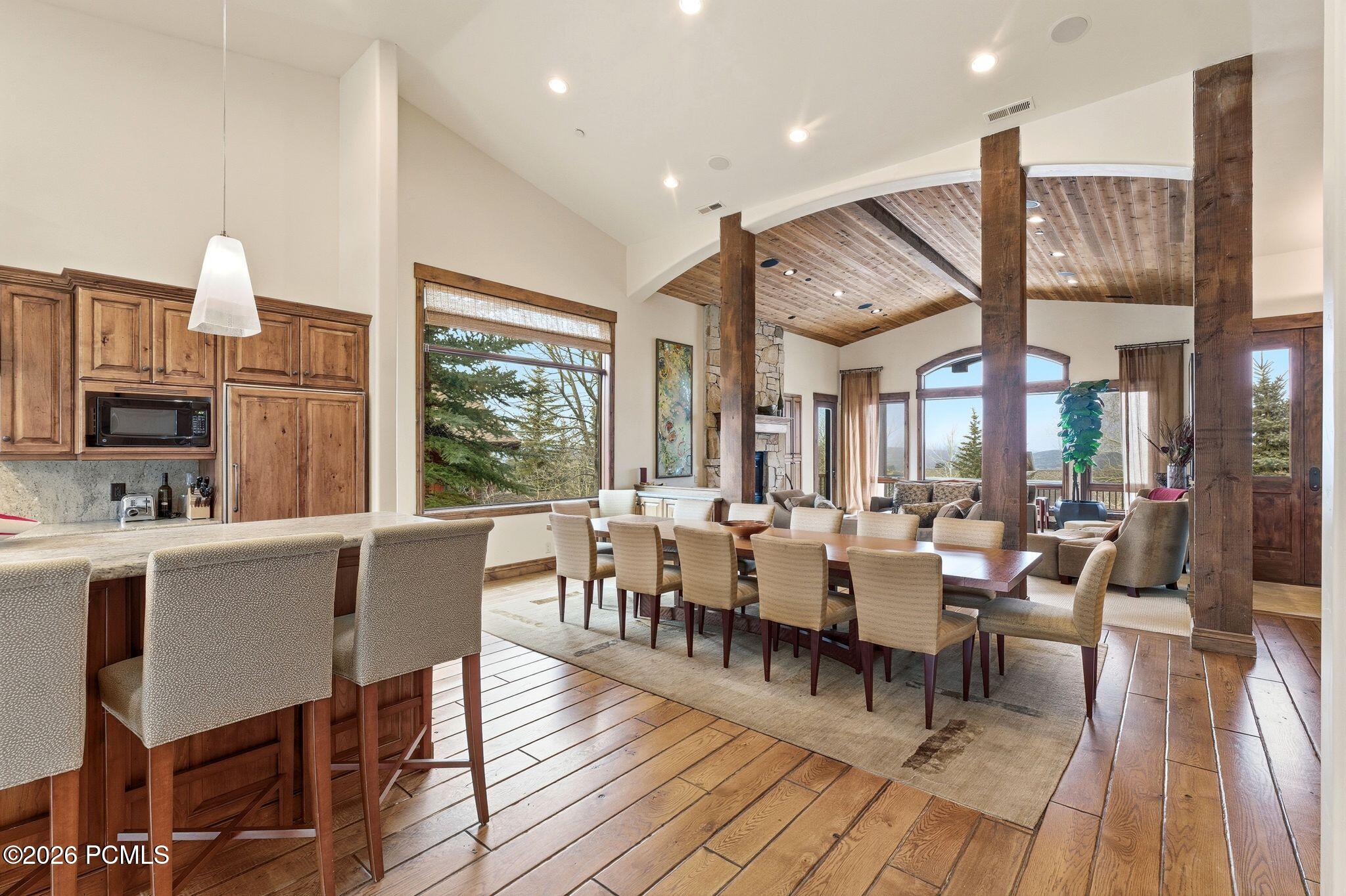 35 Hidden Oaks Lane