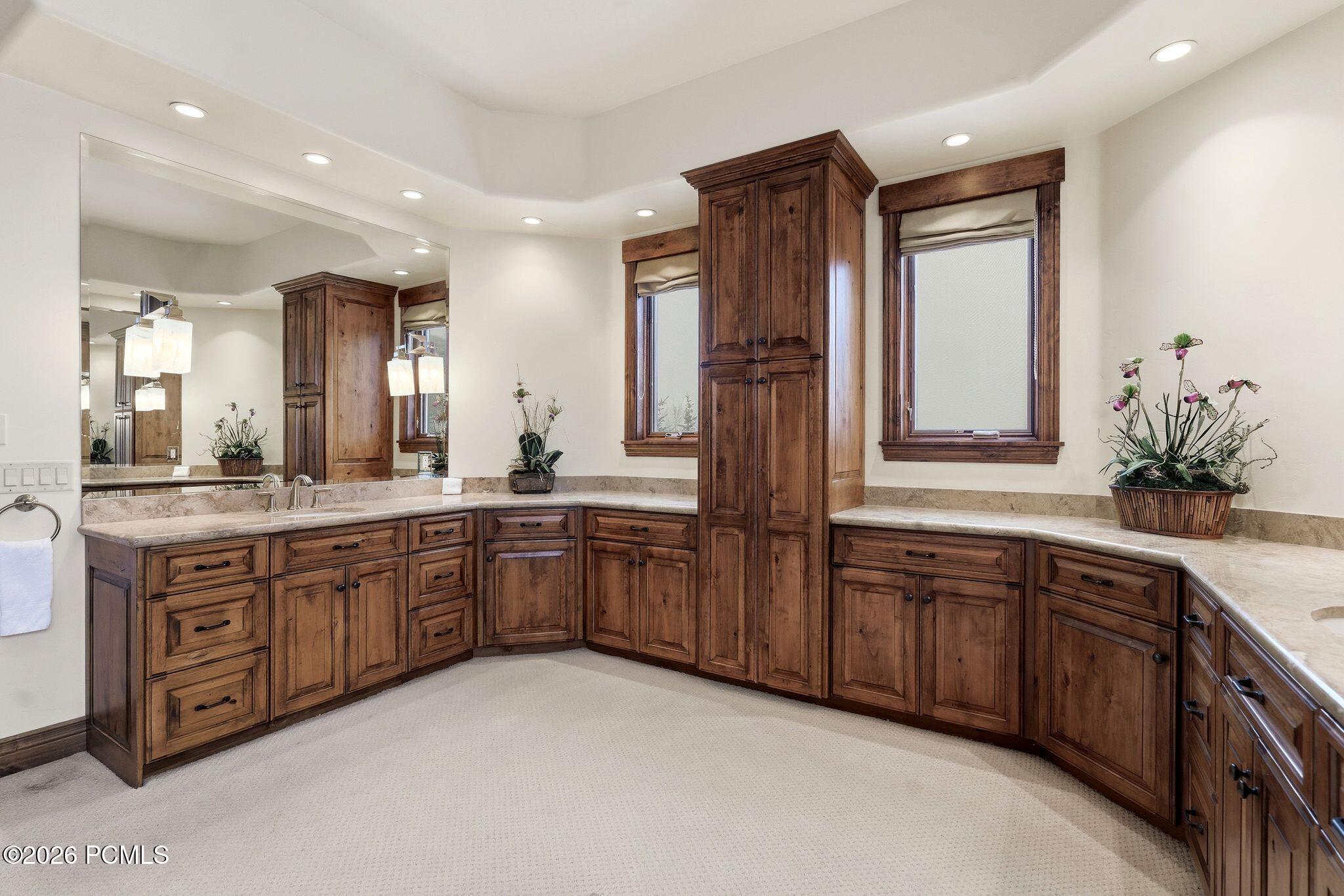 35 Hidden Oaks Lane