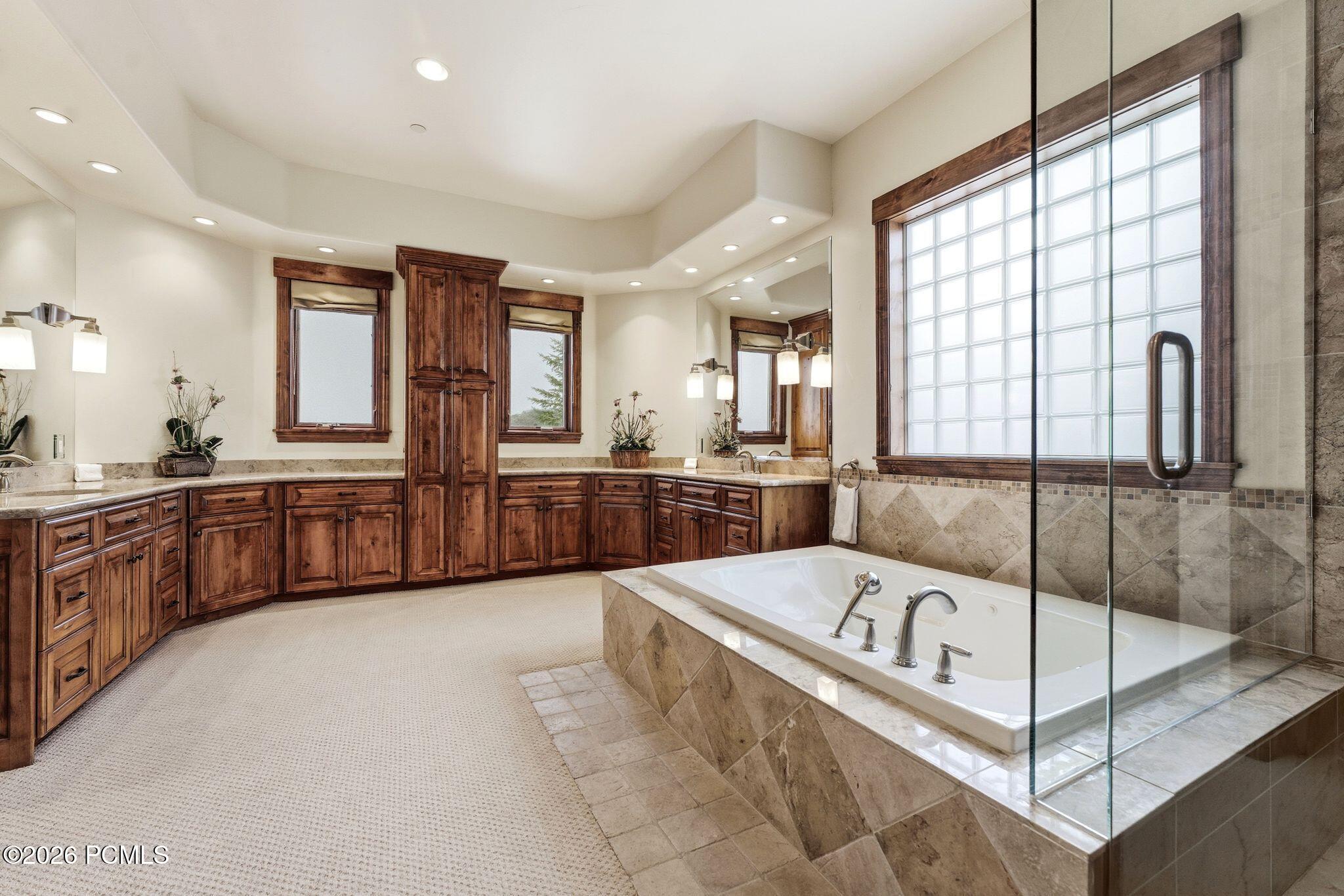 35 Hidden Oaks Lane