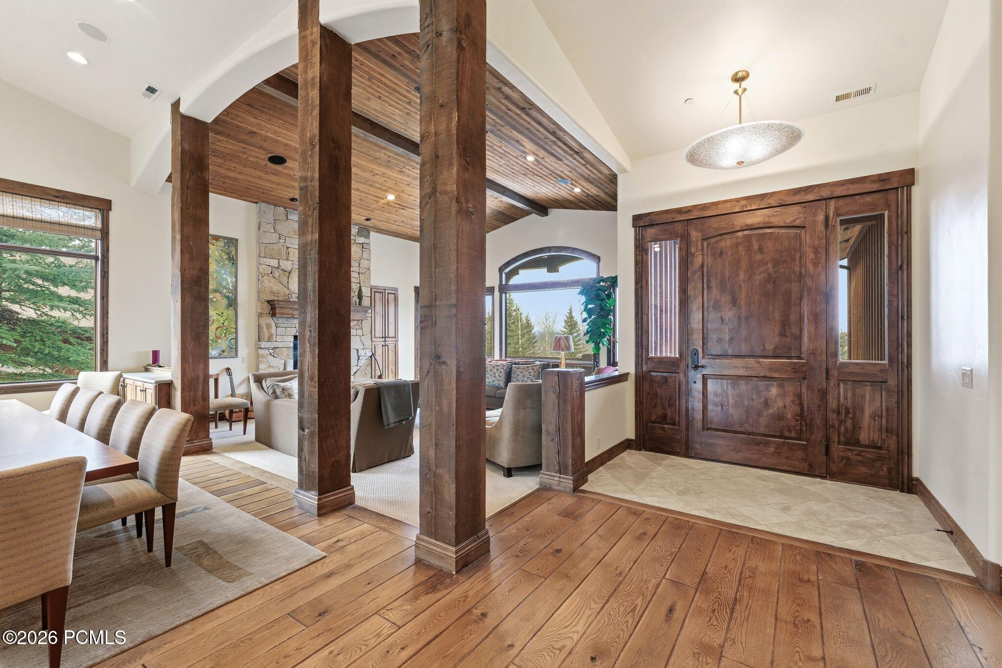35 Hidden Oaks Lane