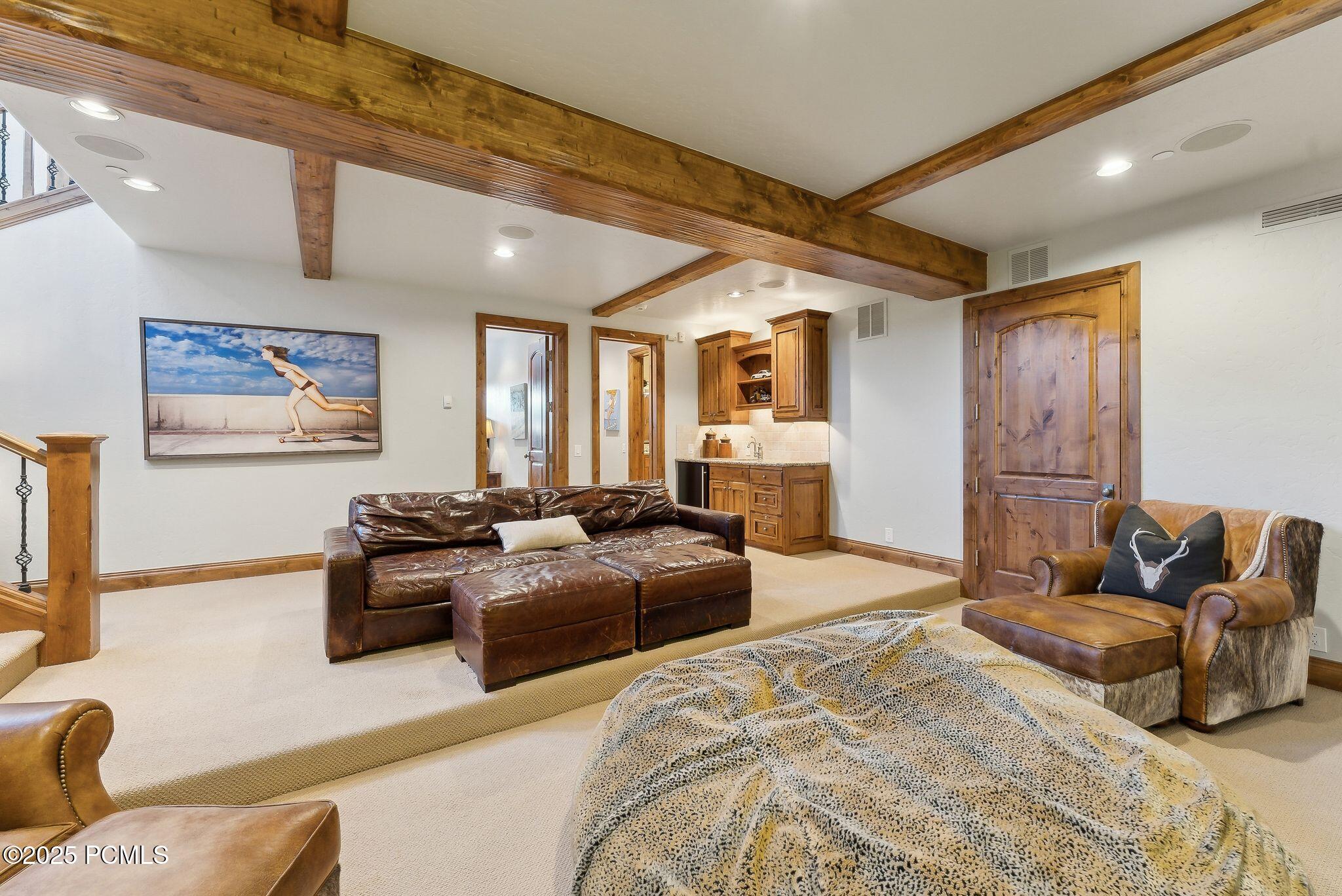 8789 Marsac Avenue 22