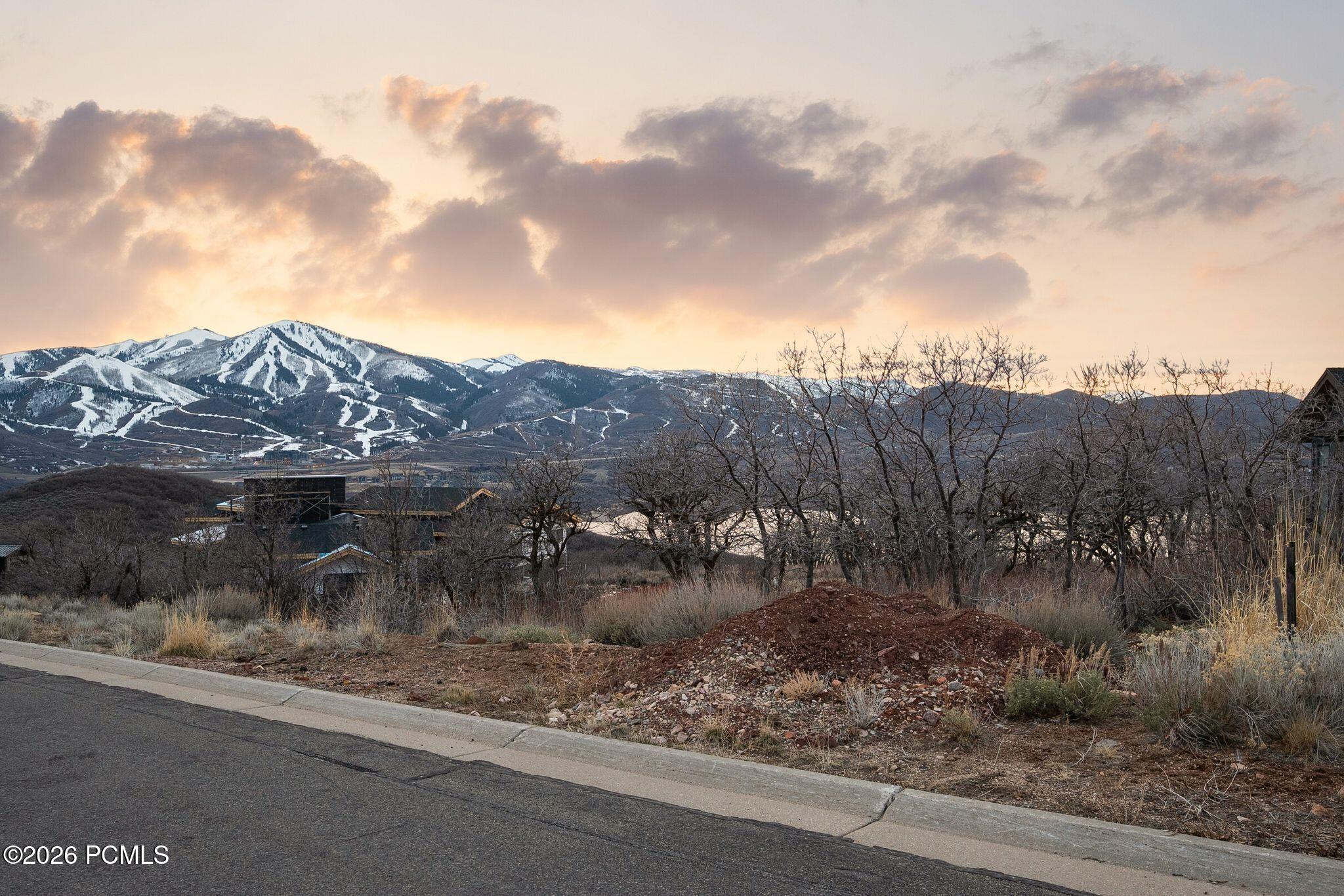 1106 E Lasso Trail 47