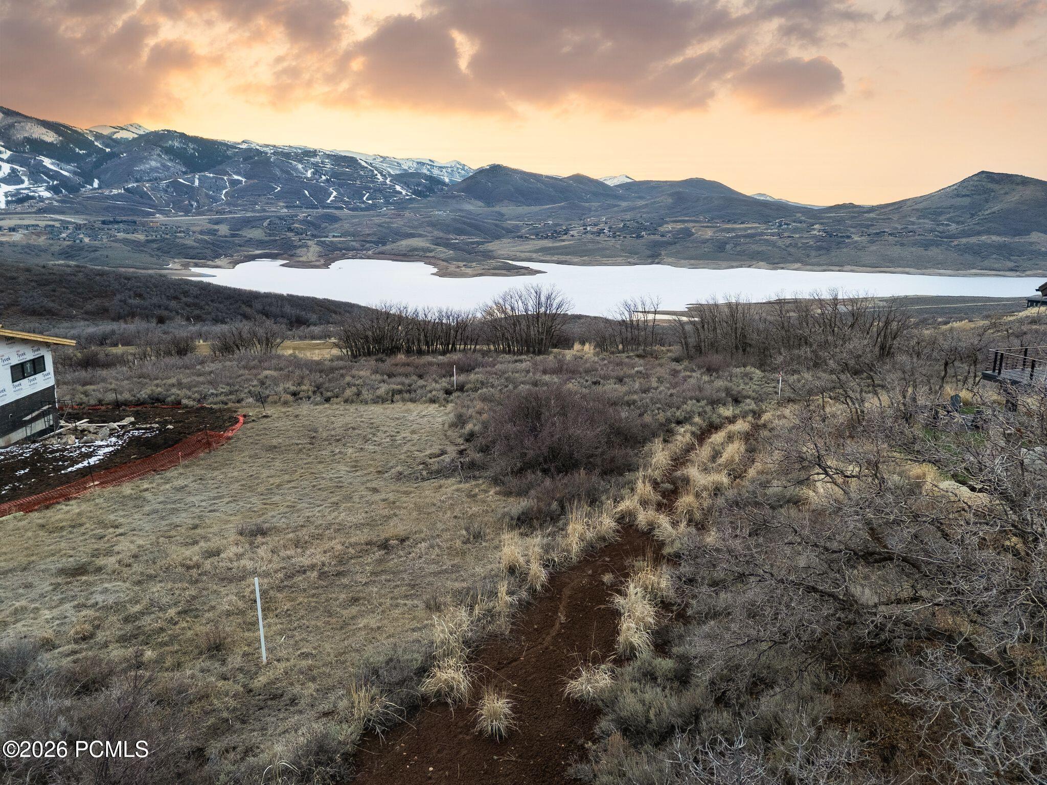 1106 E Lasso Trail 47