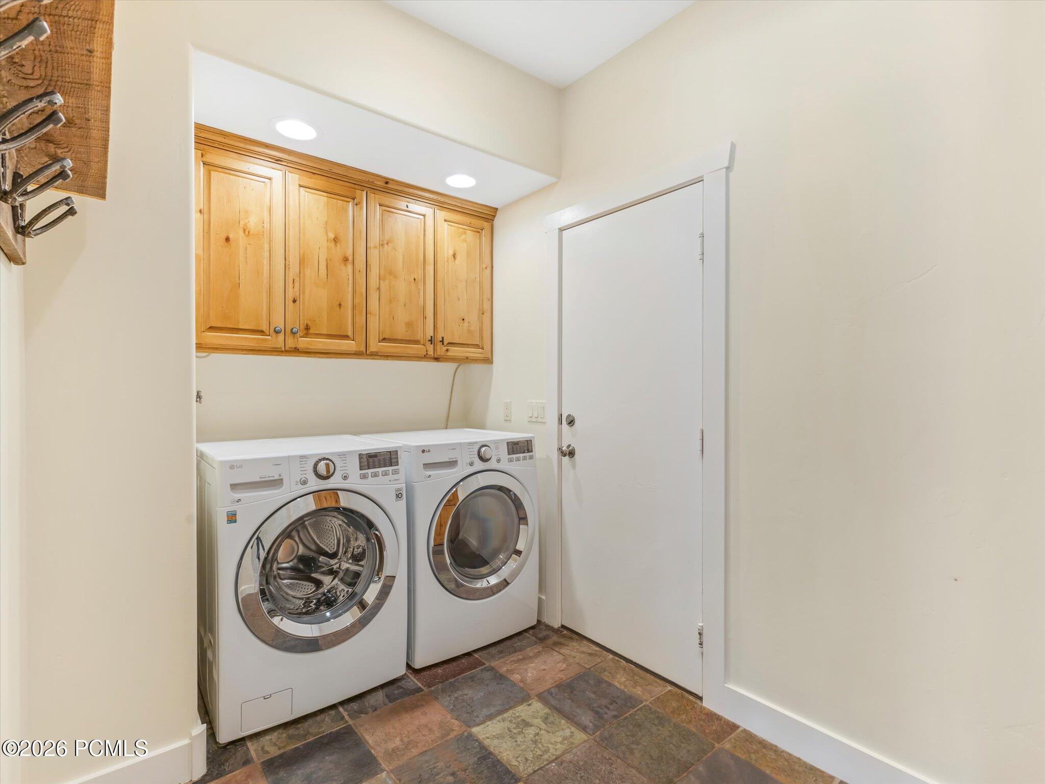 1031 Station Loop Road