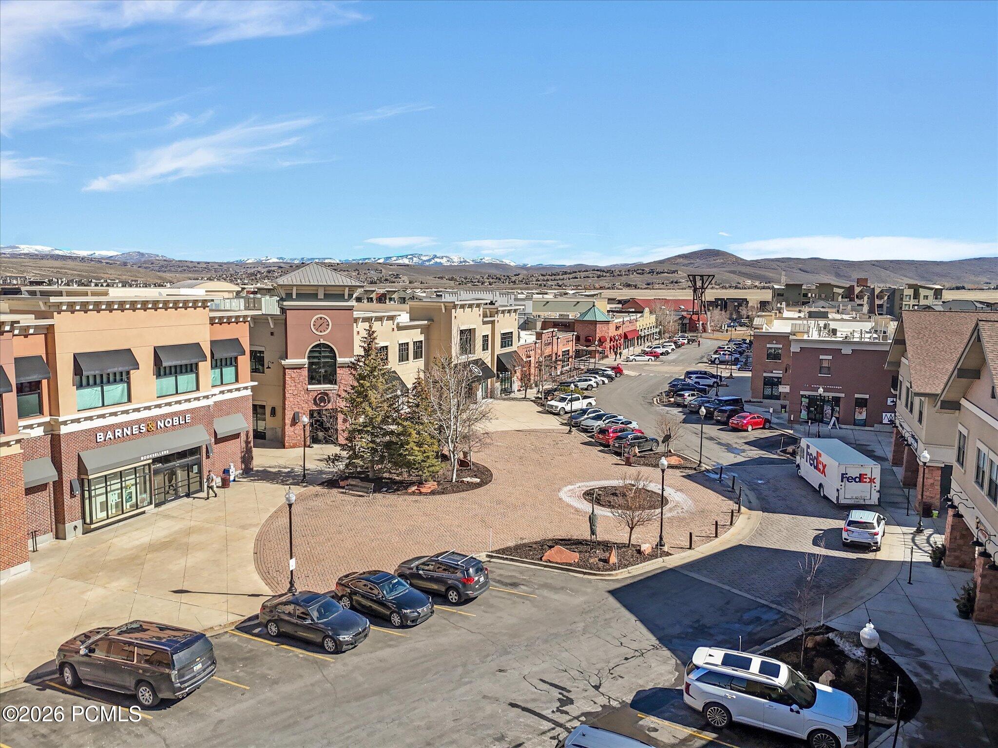 1684 W Fox Hollow Lane Apt H12