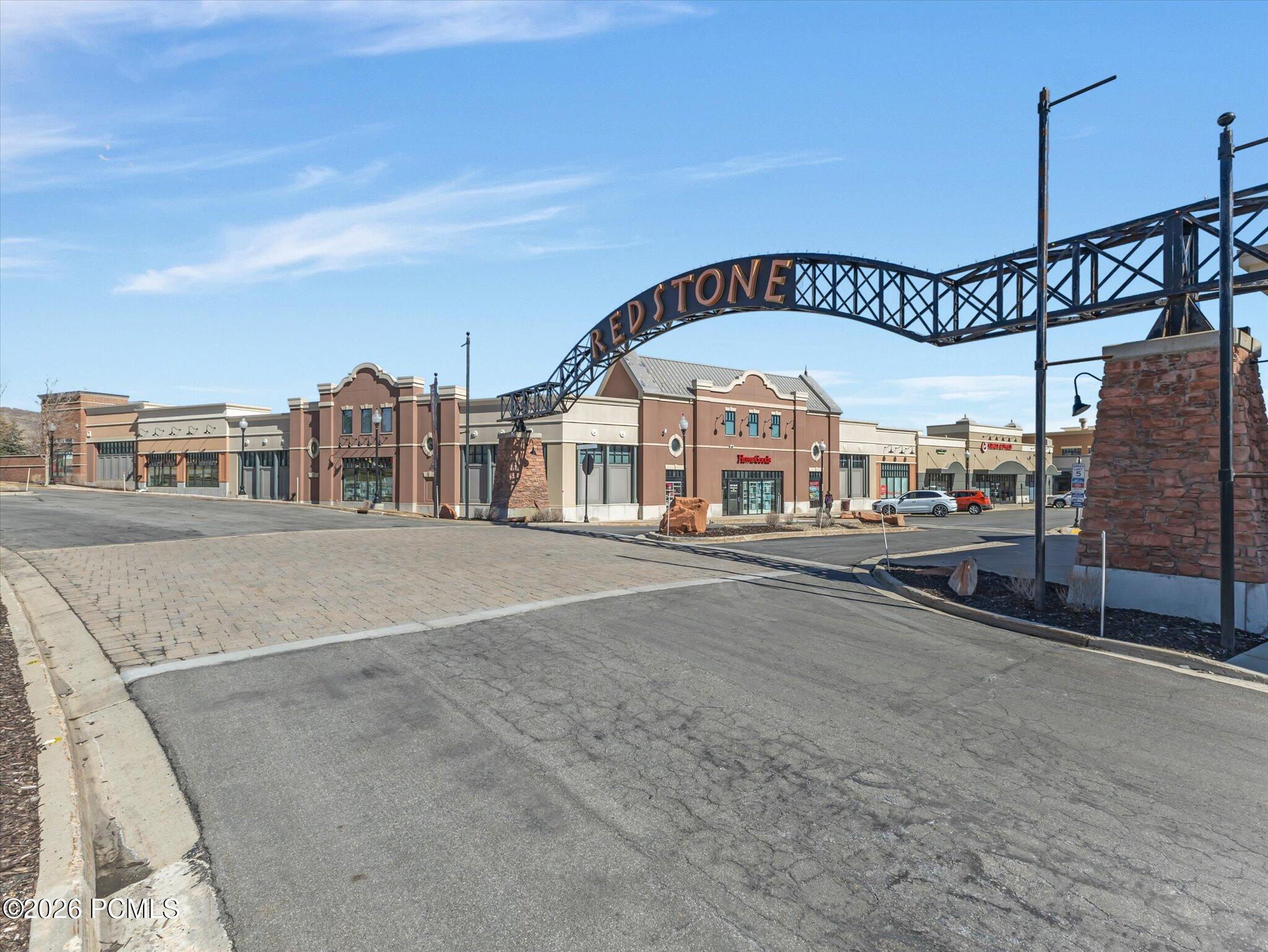 1684 W Fox Hollow Lane Apt H12