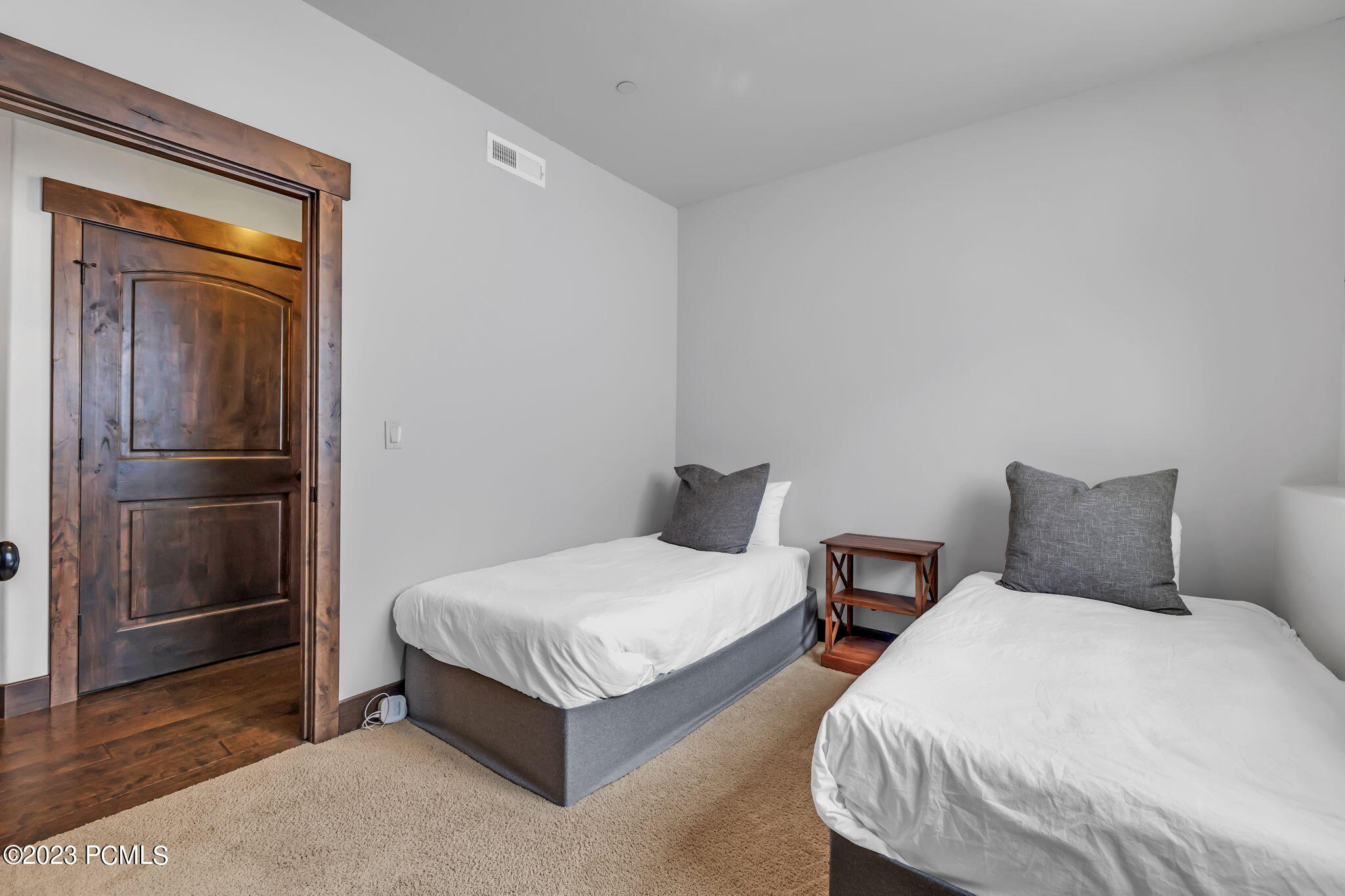 14345 N Buck Horn Trail E