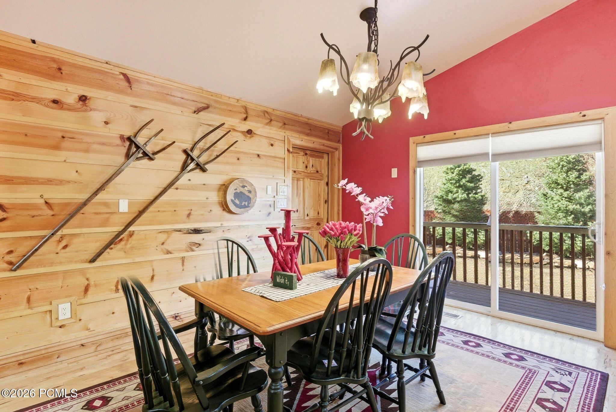 3805 Beaver Creek Road