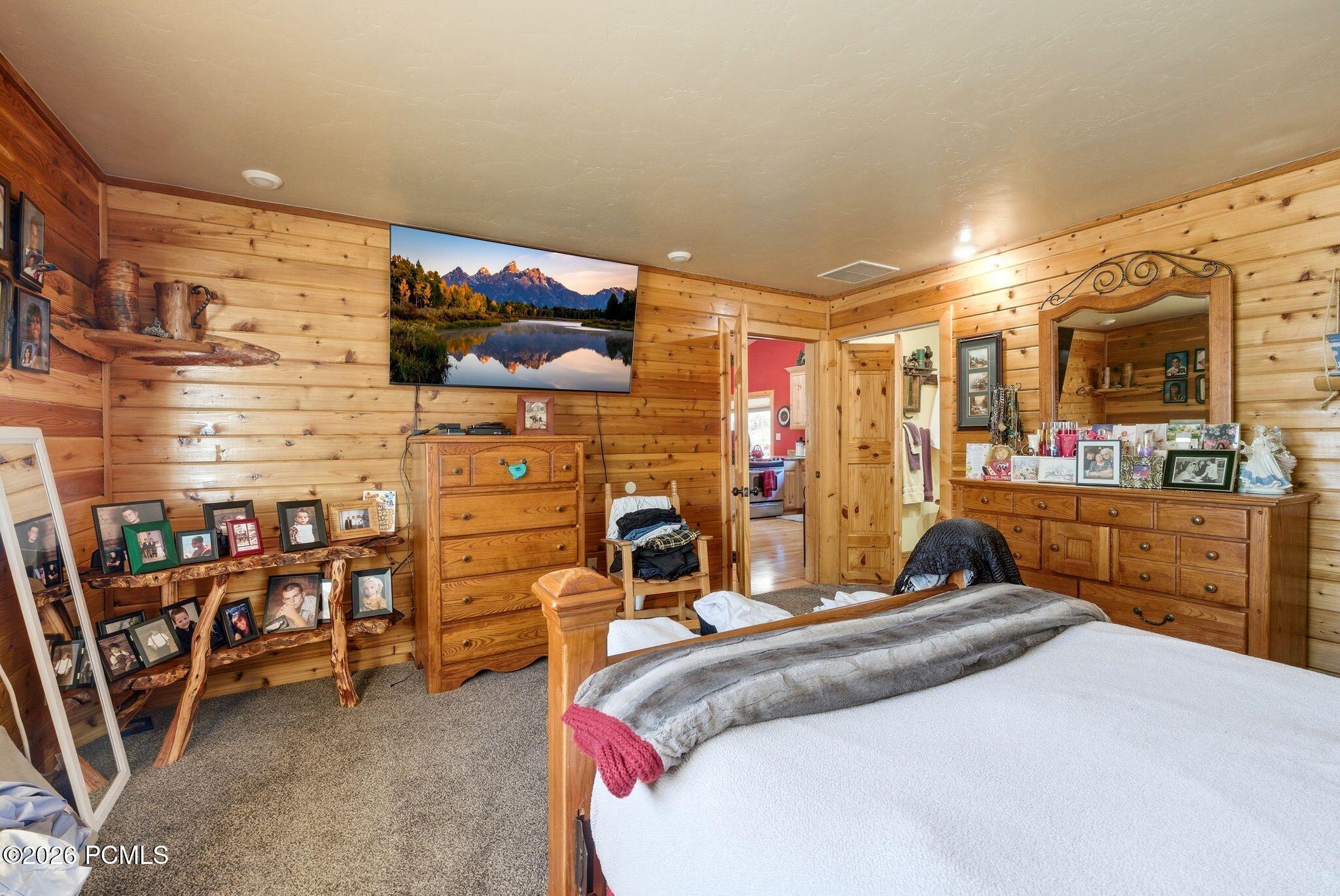 3805 Beaver Creek Road