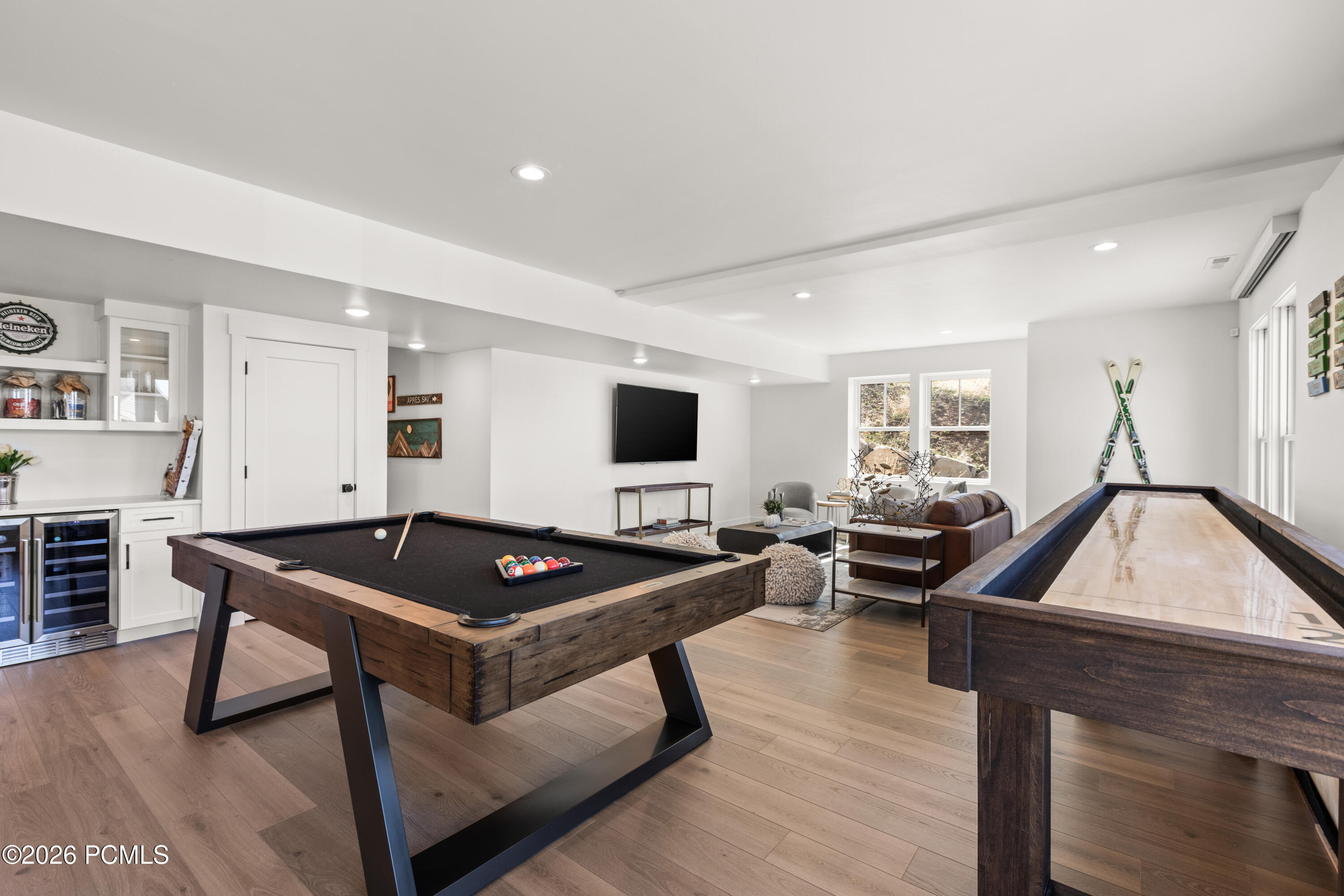 11655 N Shoreline Drive