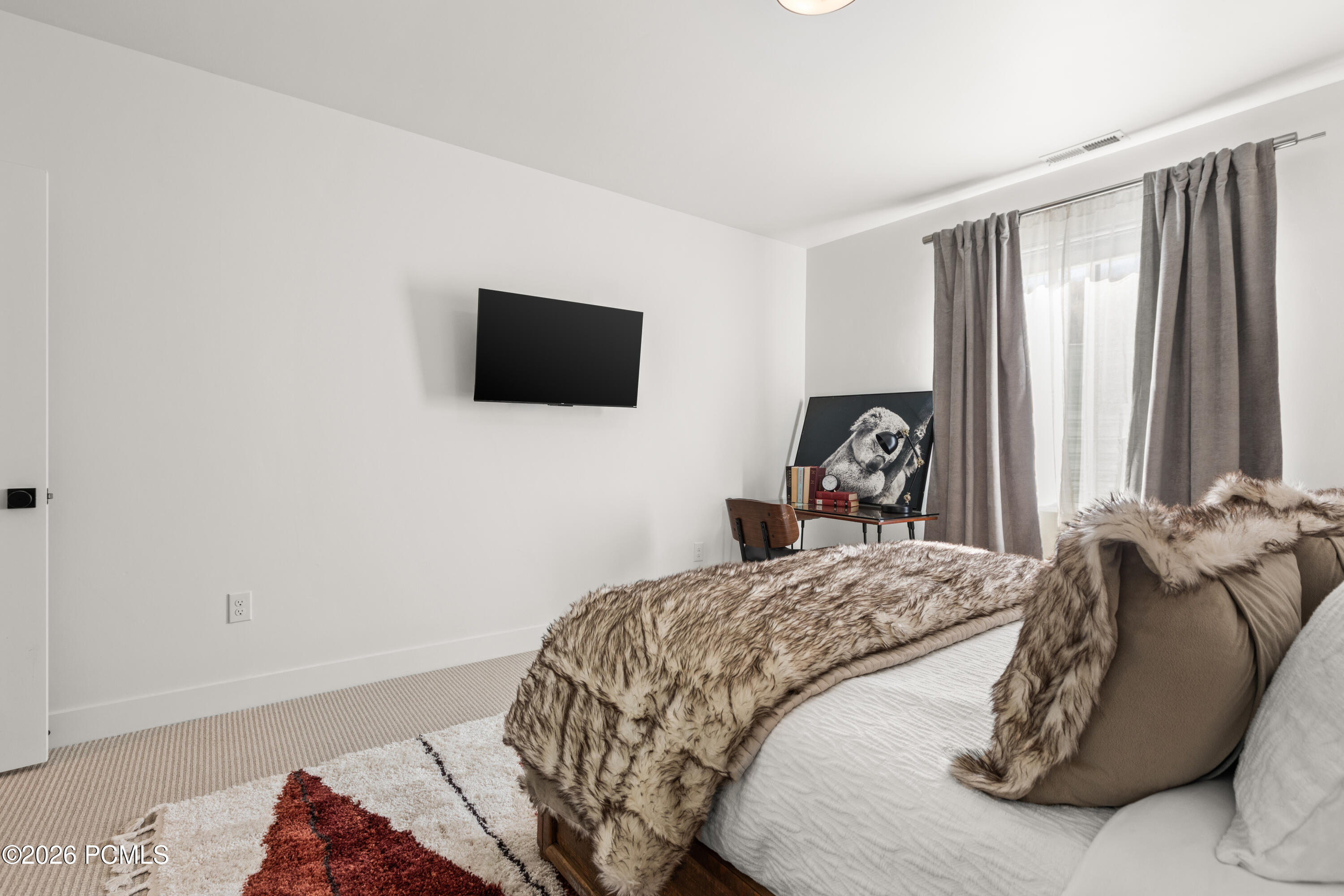 11655 N Shoreline Drive