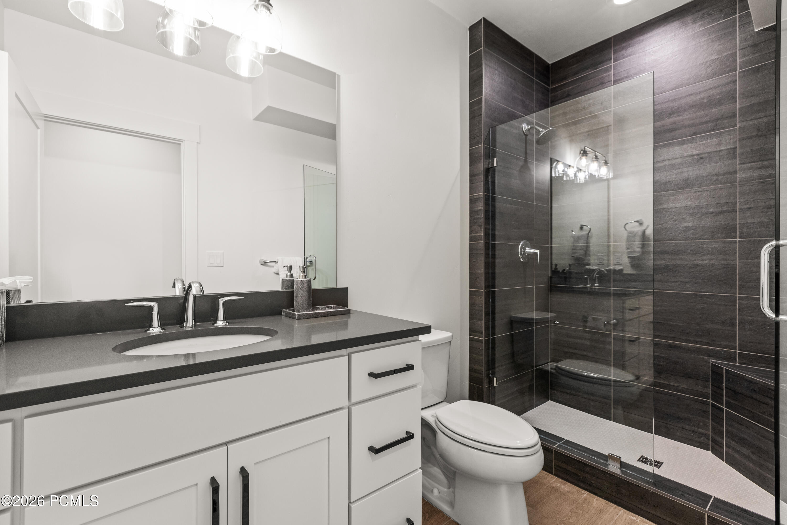 11655 N Shoreline Drive