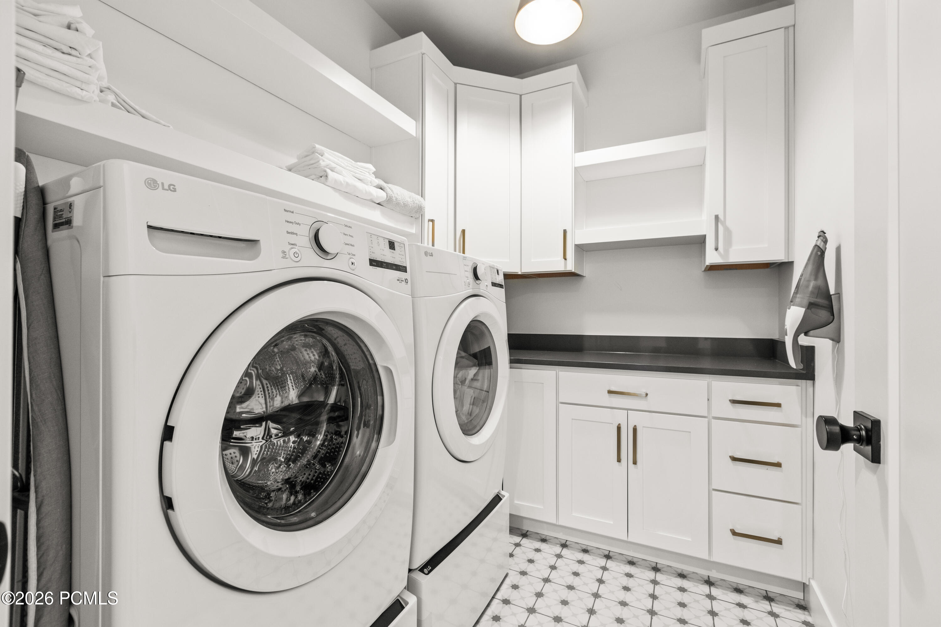 11655 N Shoreline Drive