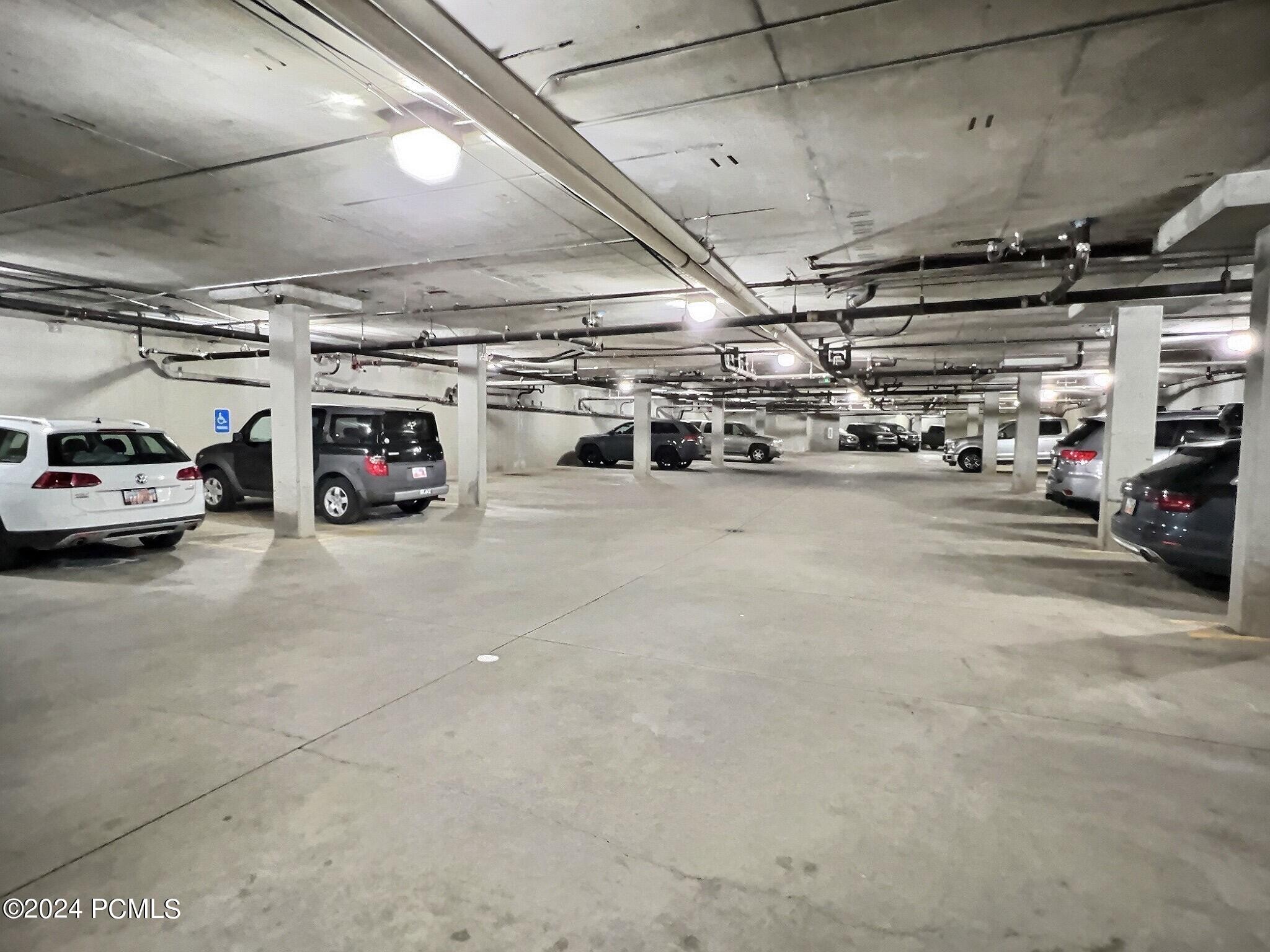 1364 W Stillwater Drive 2053