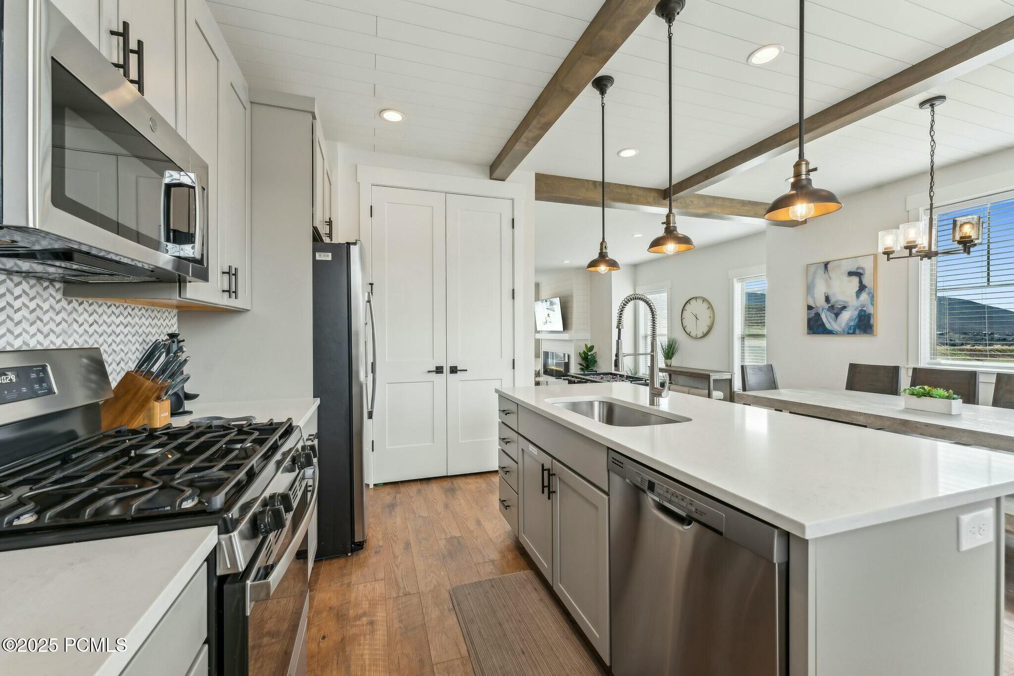 1021 W Wasatch Spring Road