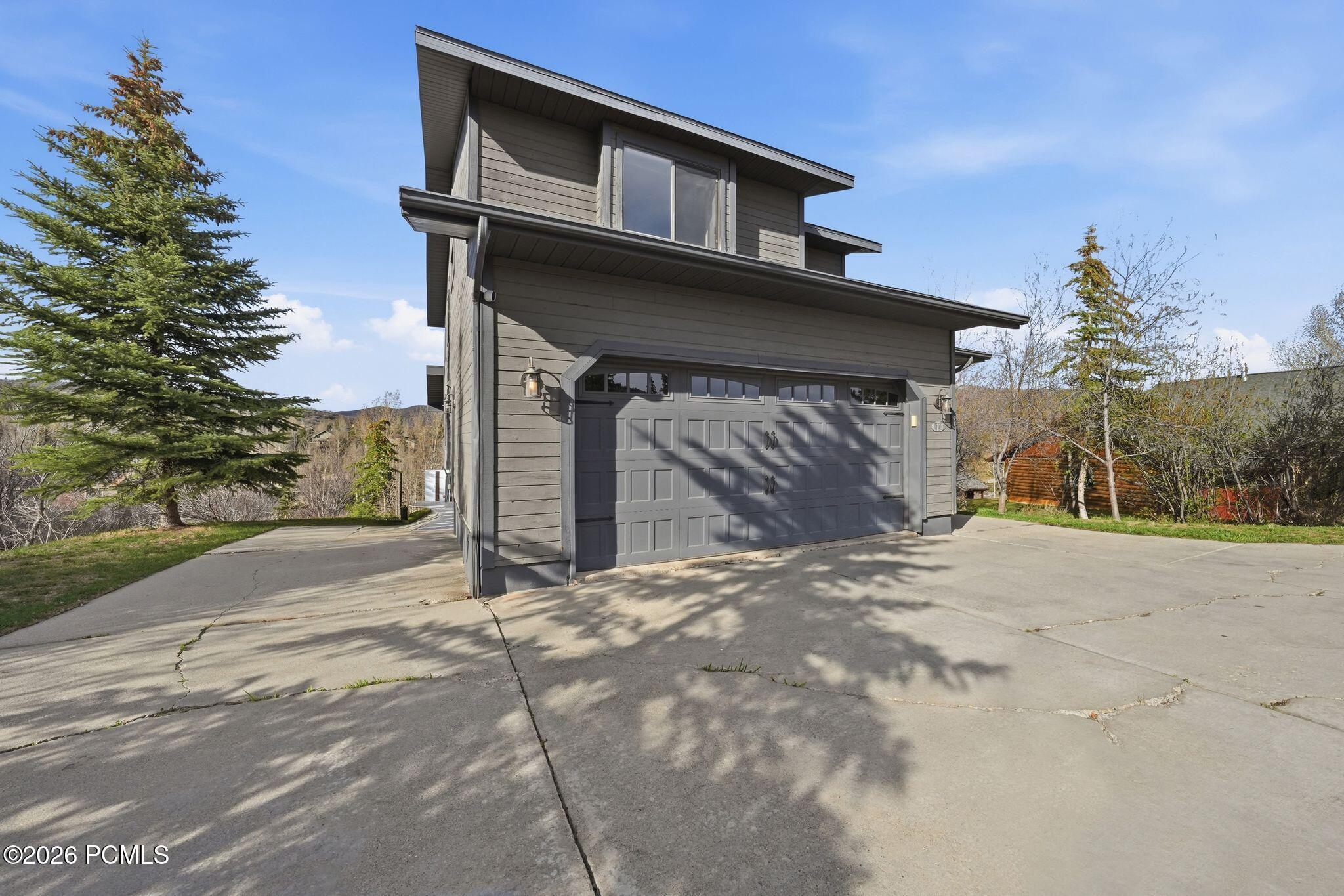 8730 Hidden Cove Road