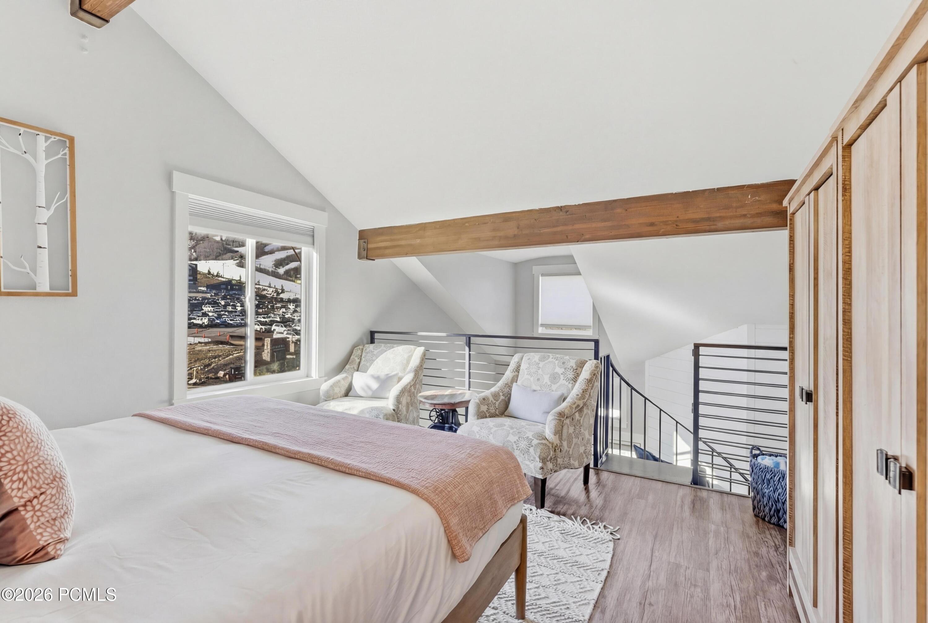 1530 Empire Avenue 304