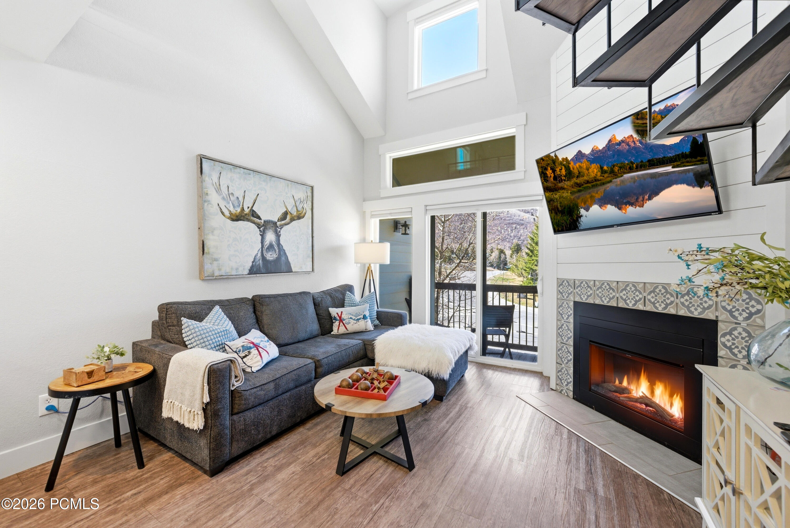 1530 Empire Avenue 304