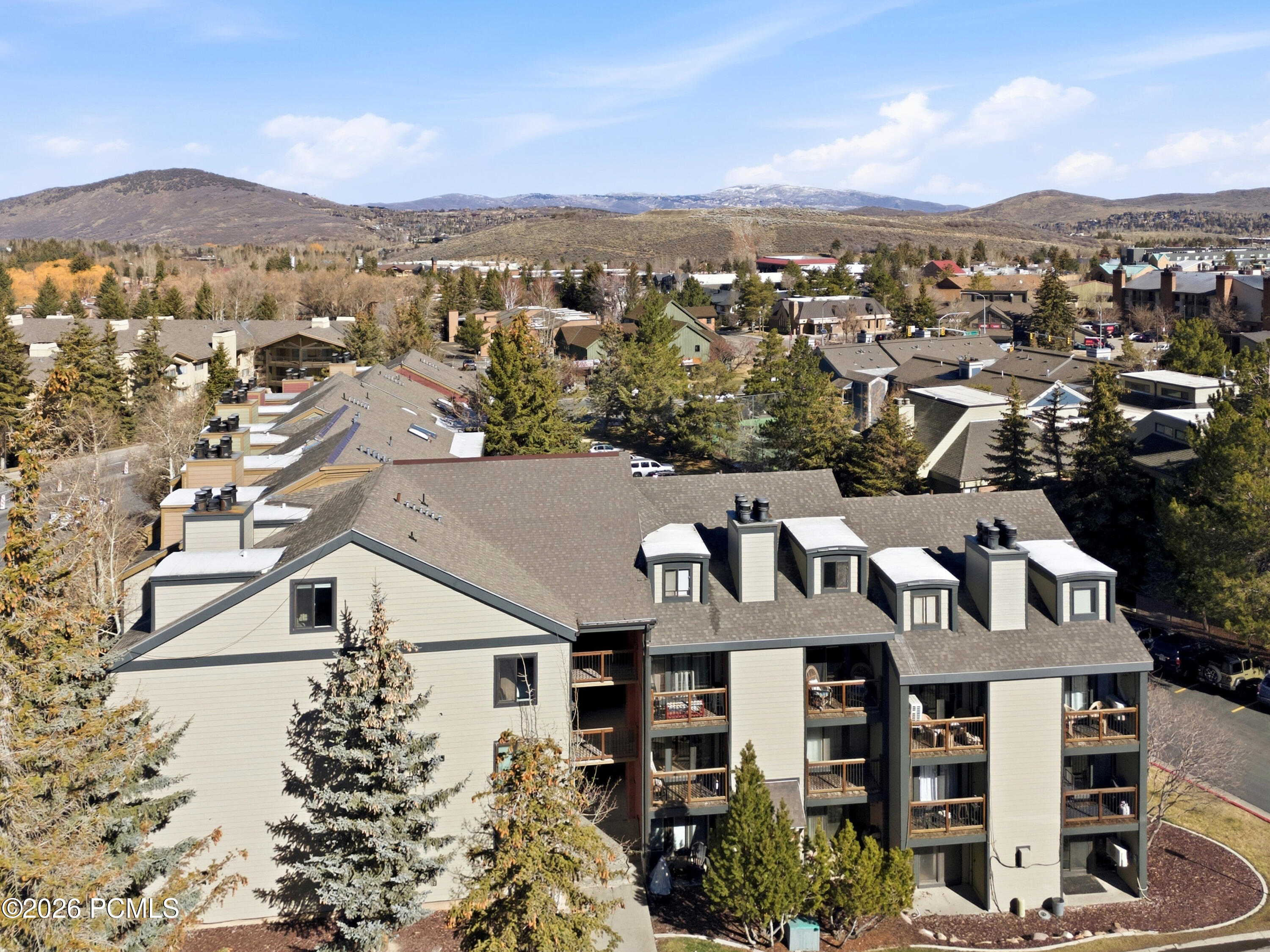 1530 Empire Avenue 304