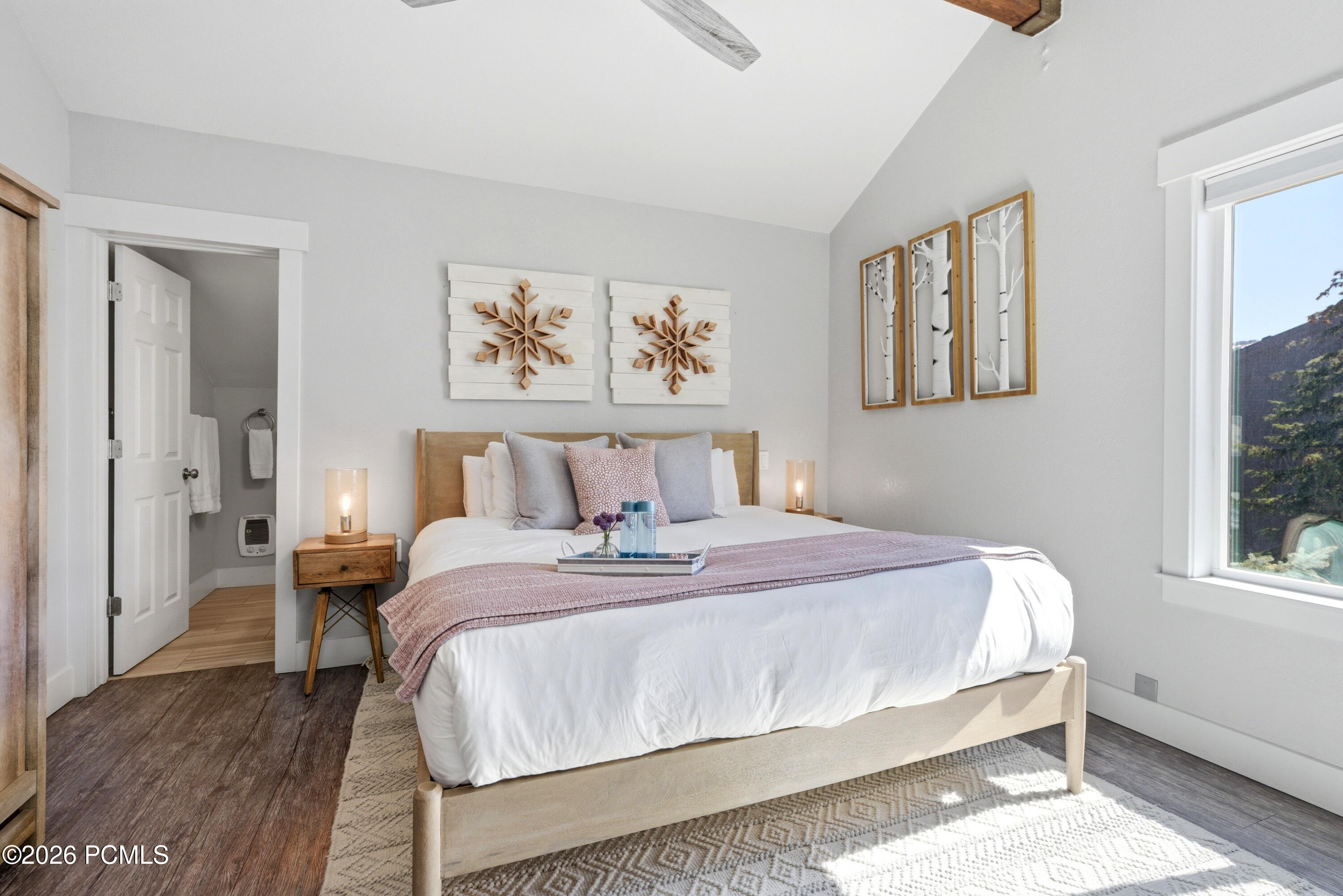 1530 Empire Avenue 304