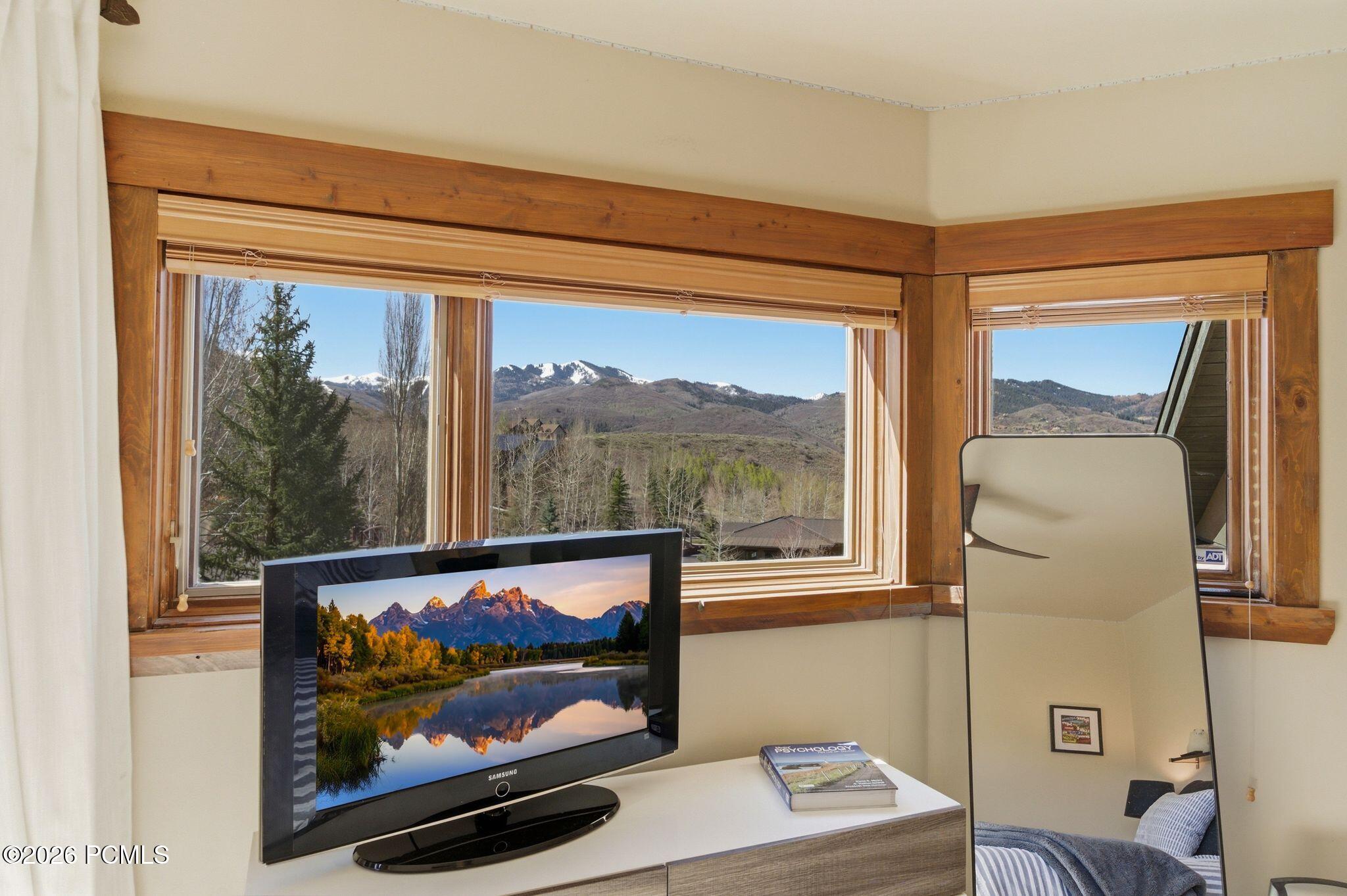 8782 N Sackett Drive