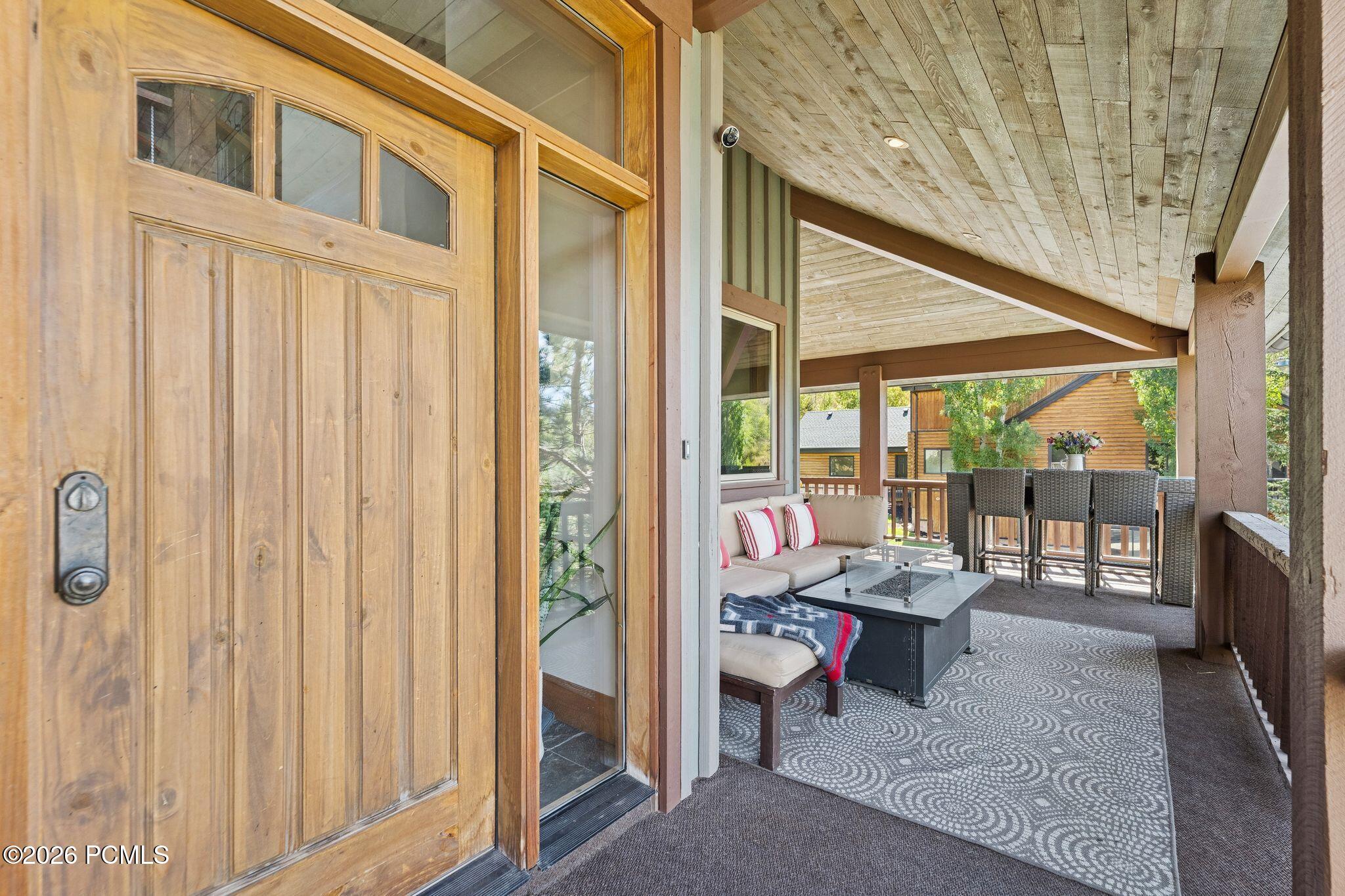 8782 N Sackett Drive