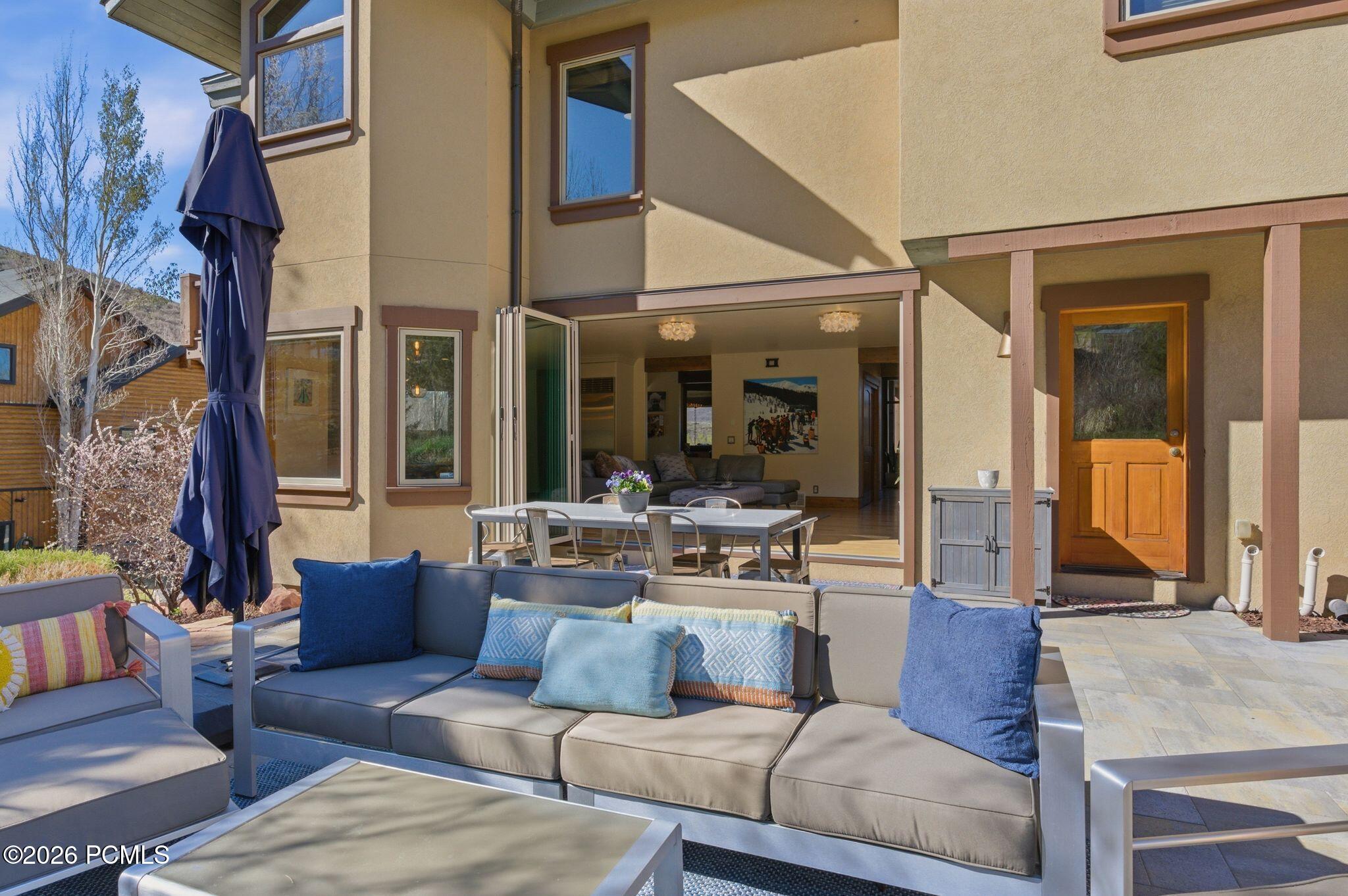 8782 N Sackett Drive