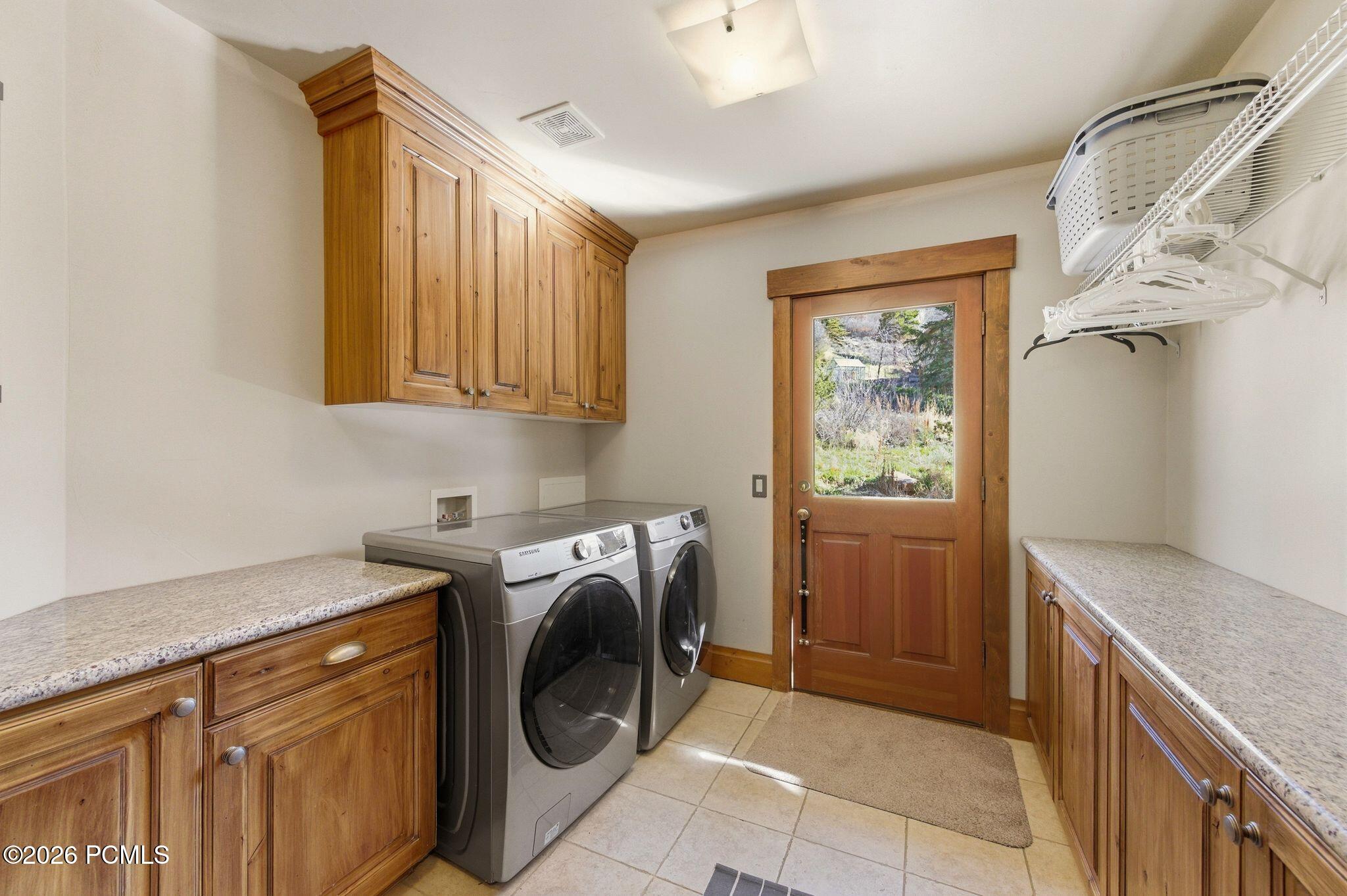 8782 N Sackett Drive