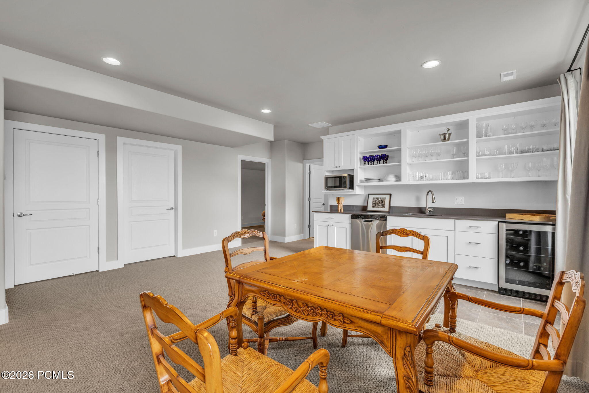 504 S Lindsay Spring Road