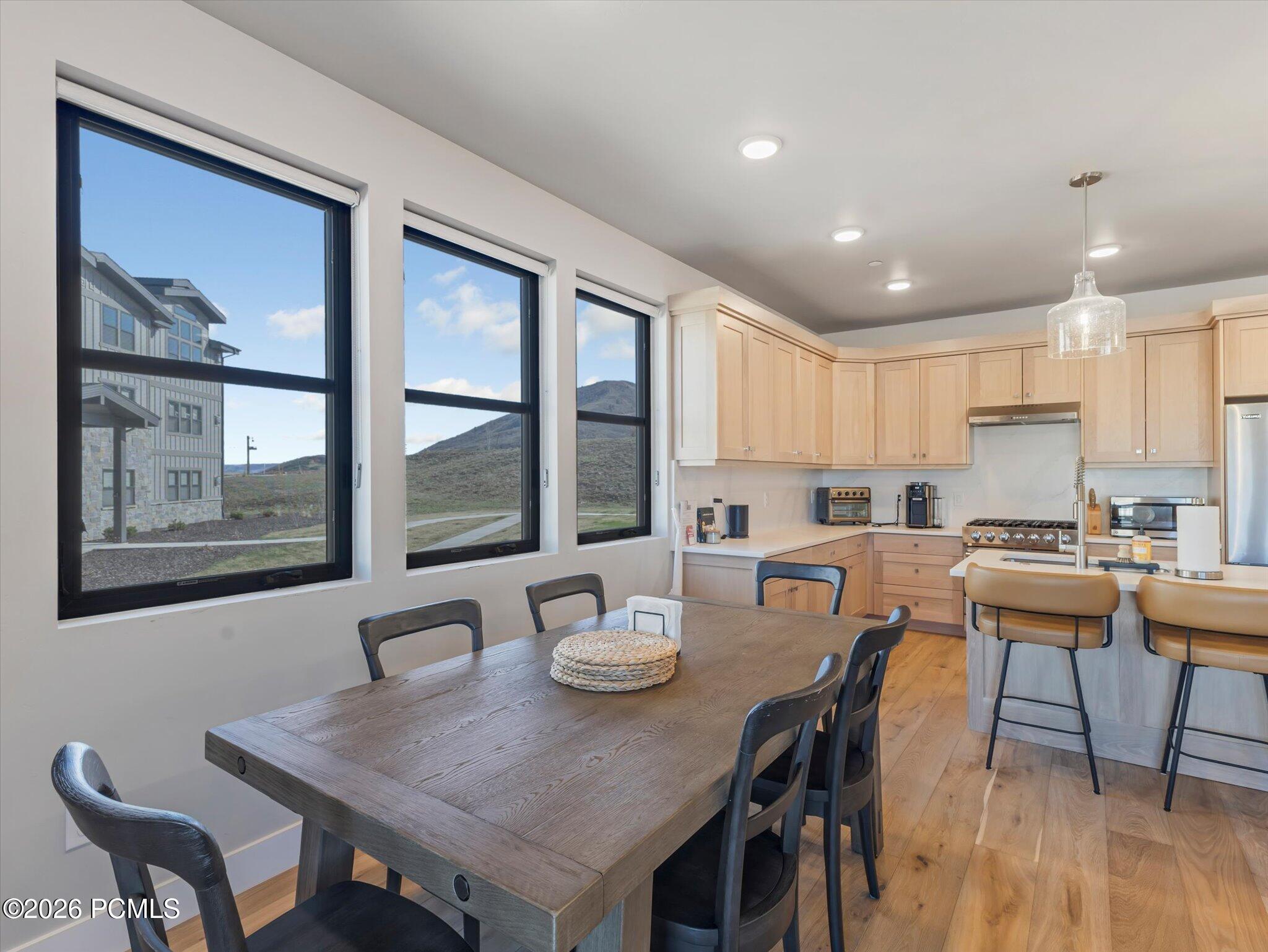 1166 W Helling Circle 104