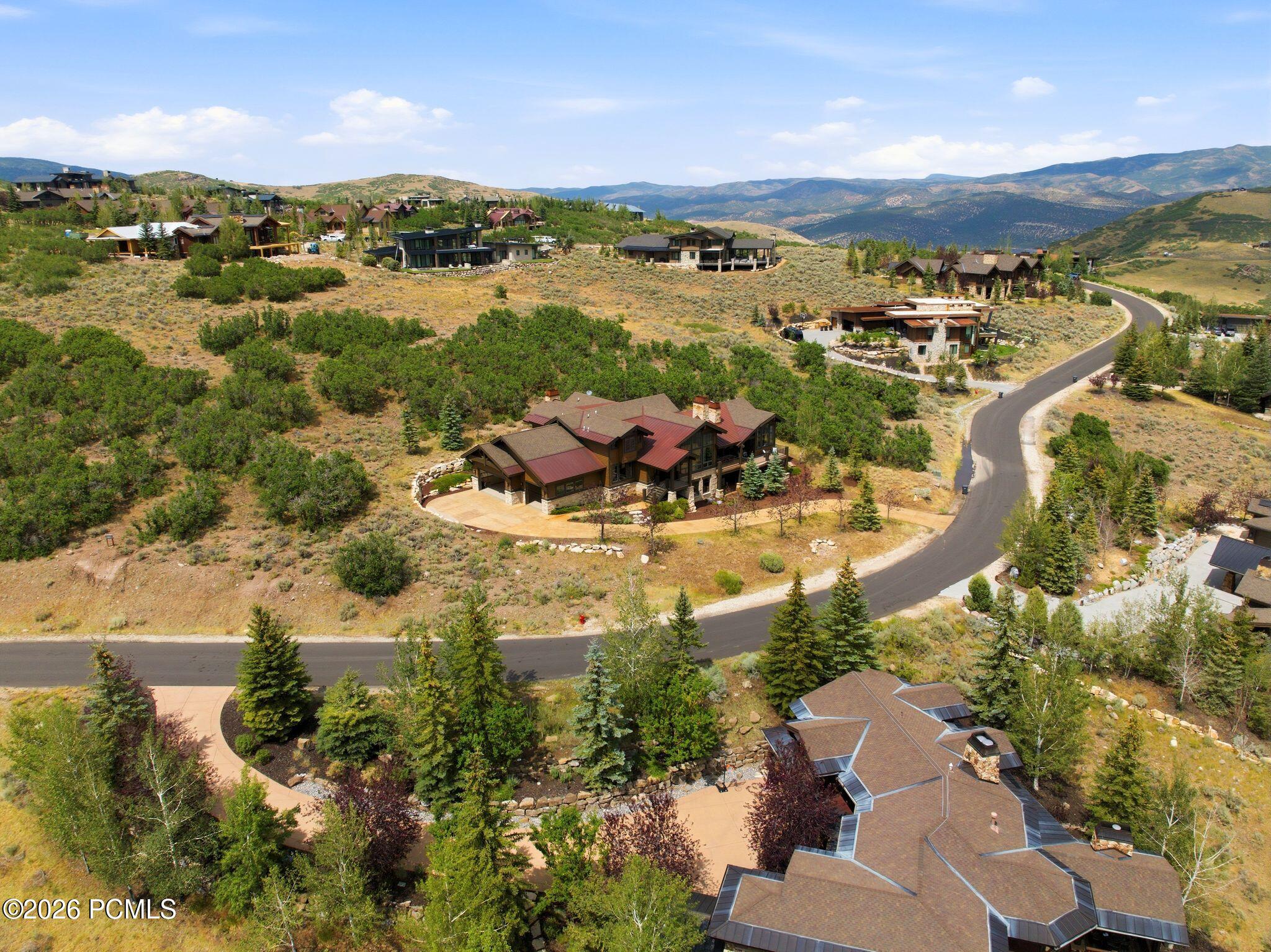 8235 N Sunrise Loop