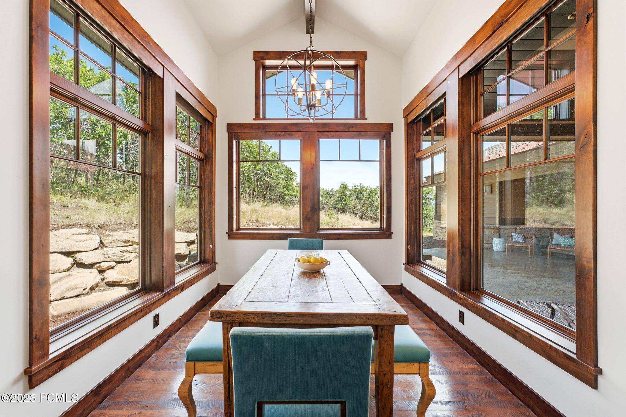 8235 N Sunrise Loop
