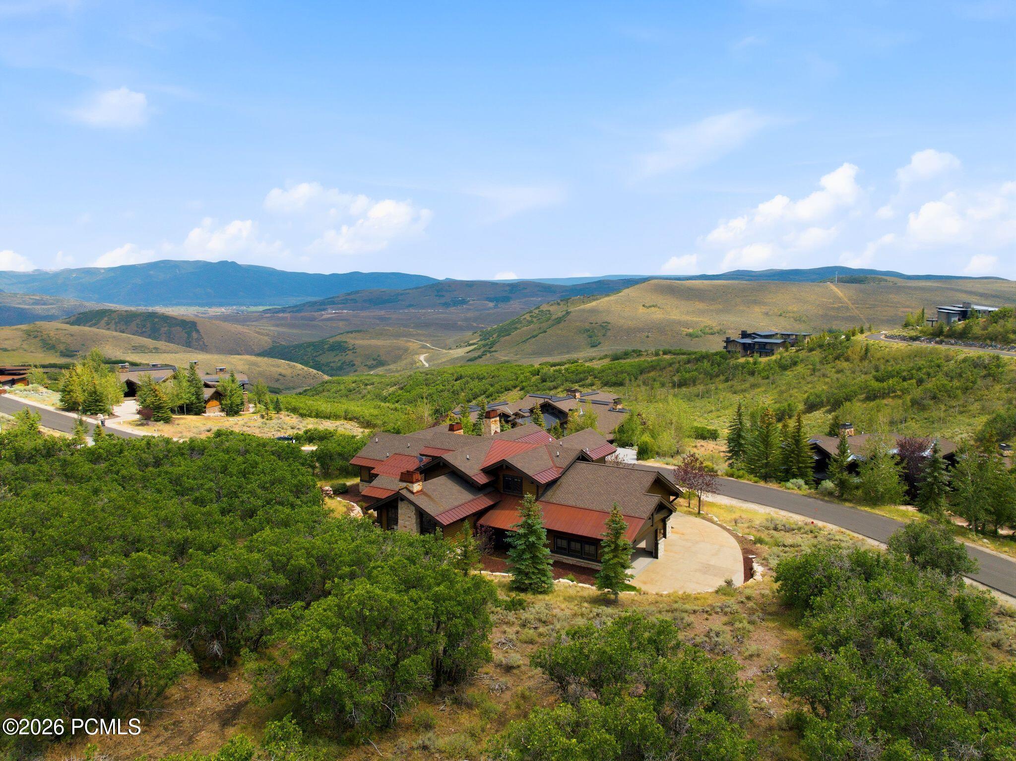 8235 N Sunrise Loop