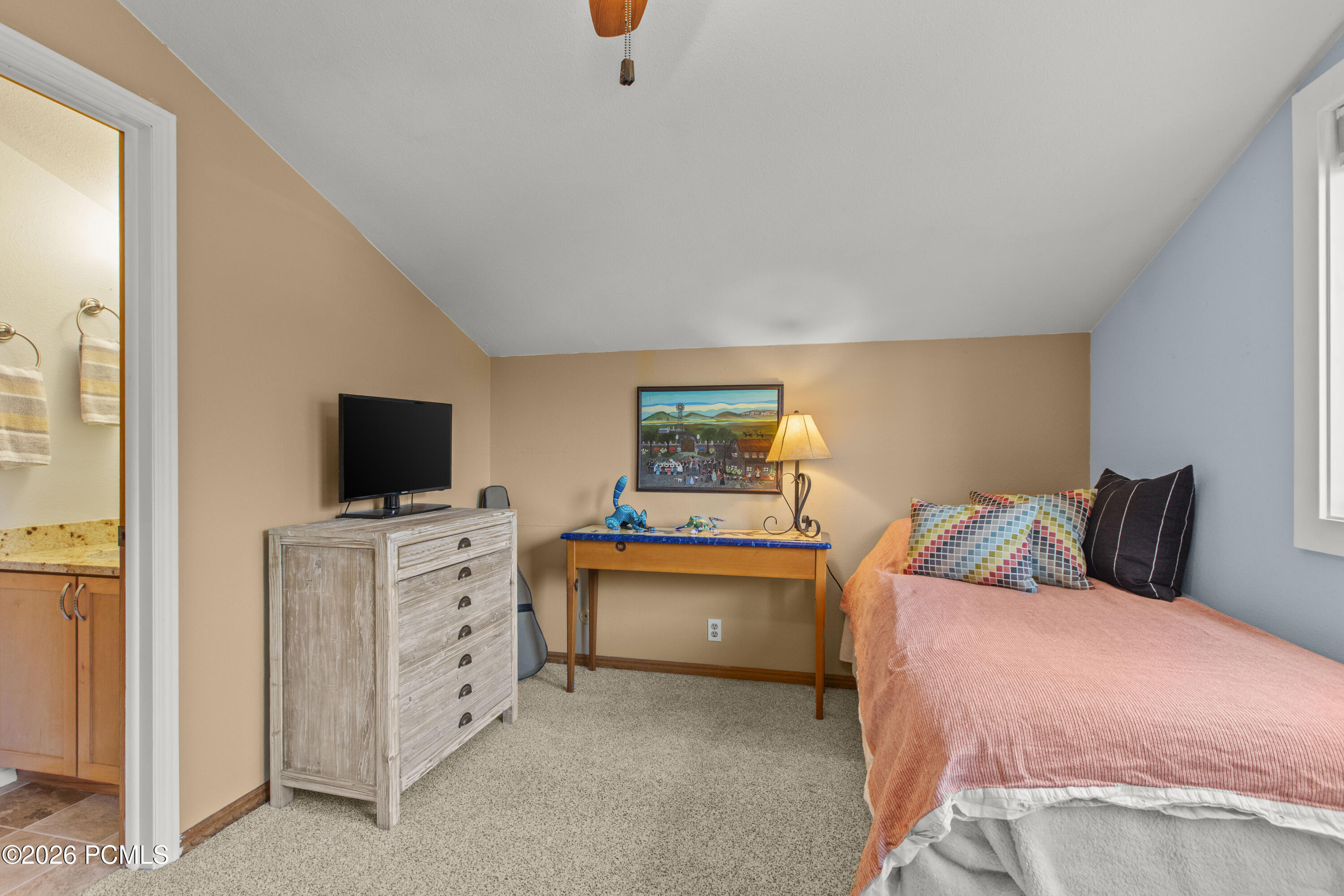 495 Windrift Lane 3