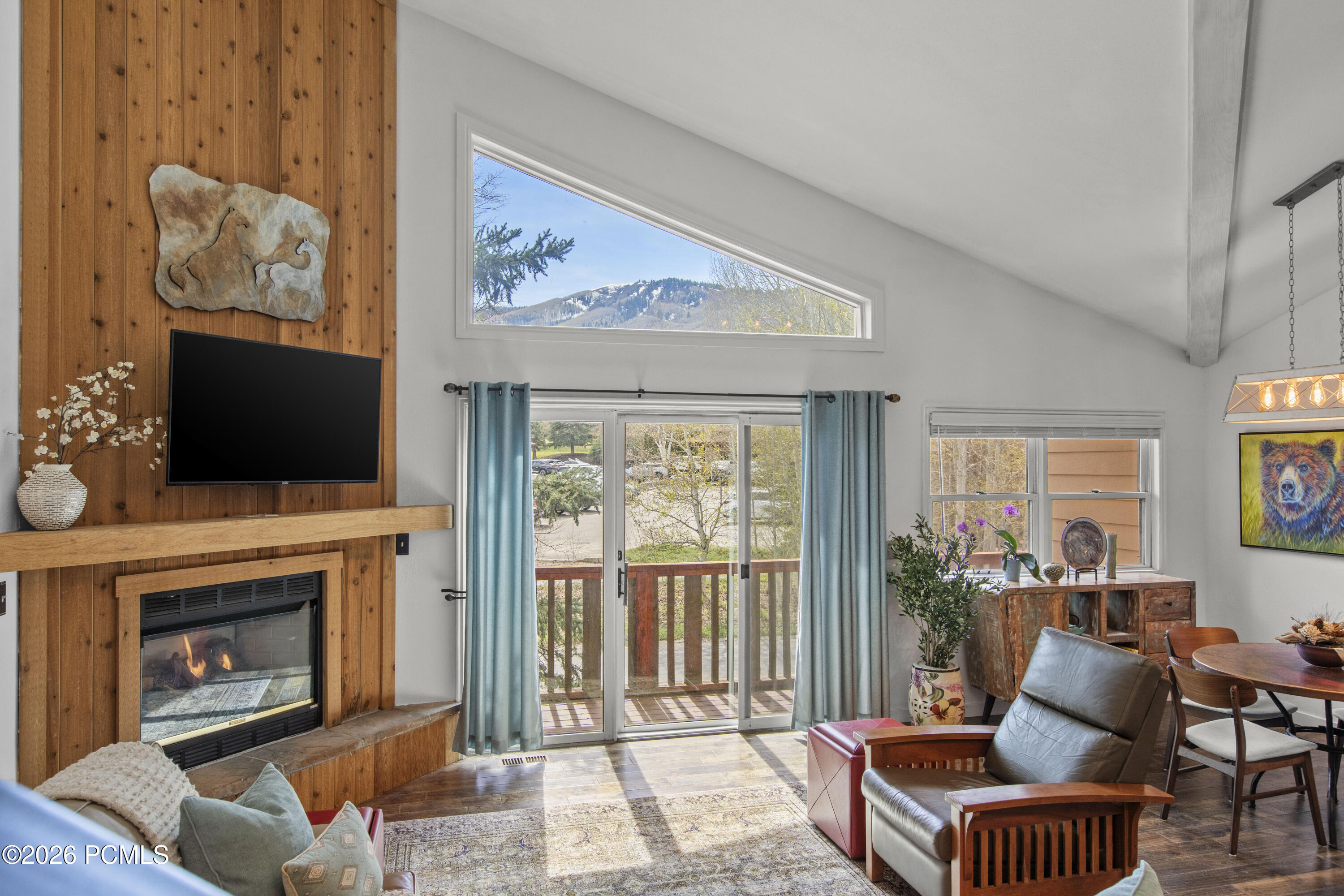 495 Windrift Lane 3