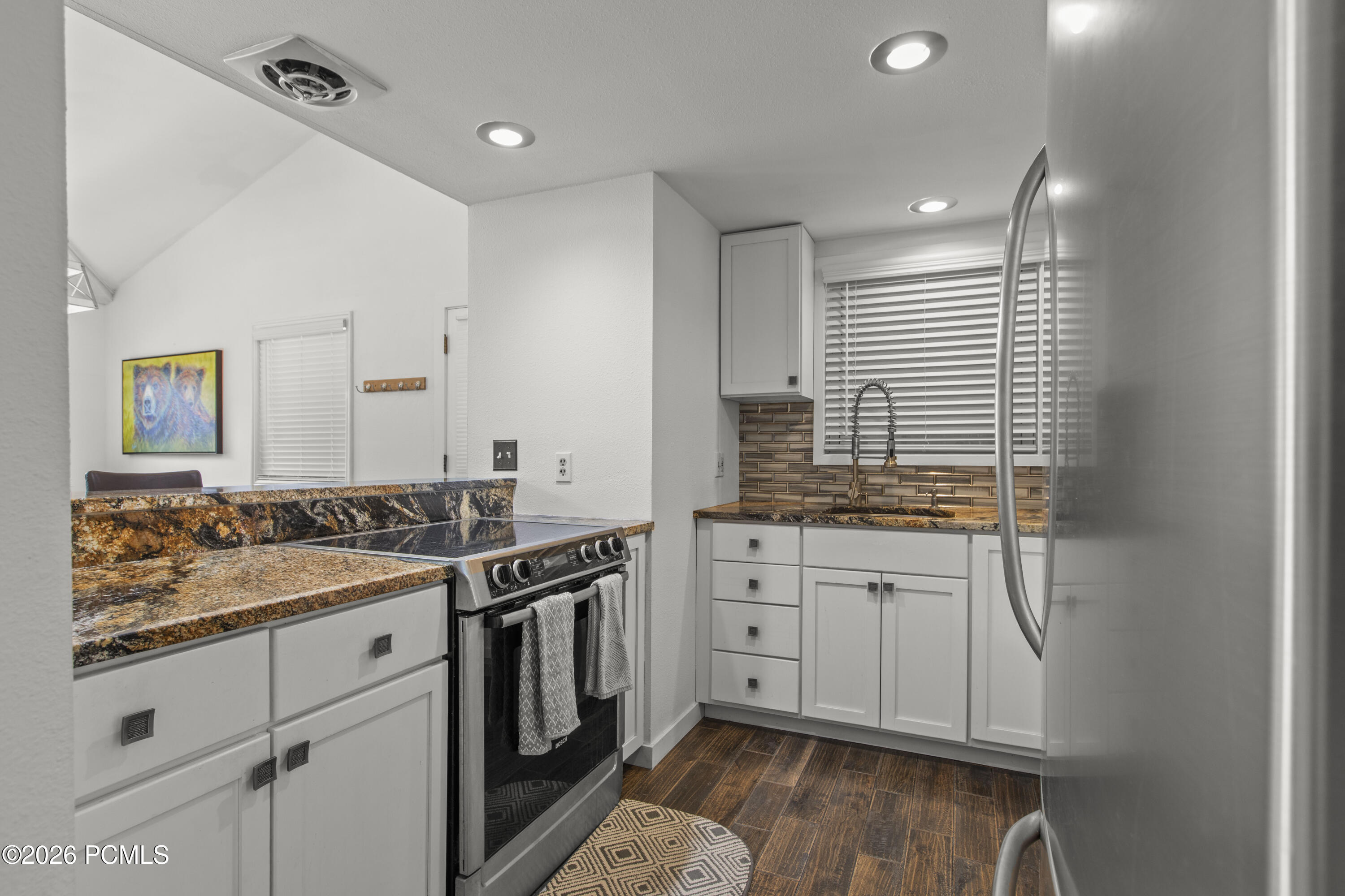 495 Windrift Lane 3